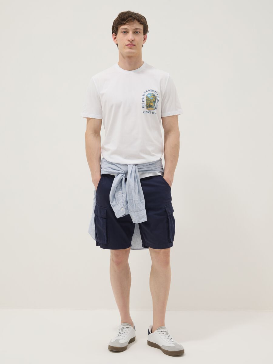Weisses T-Shirt aus reiner Baumwolle mit Print, Regular Fit_1