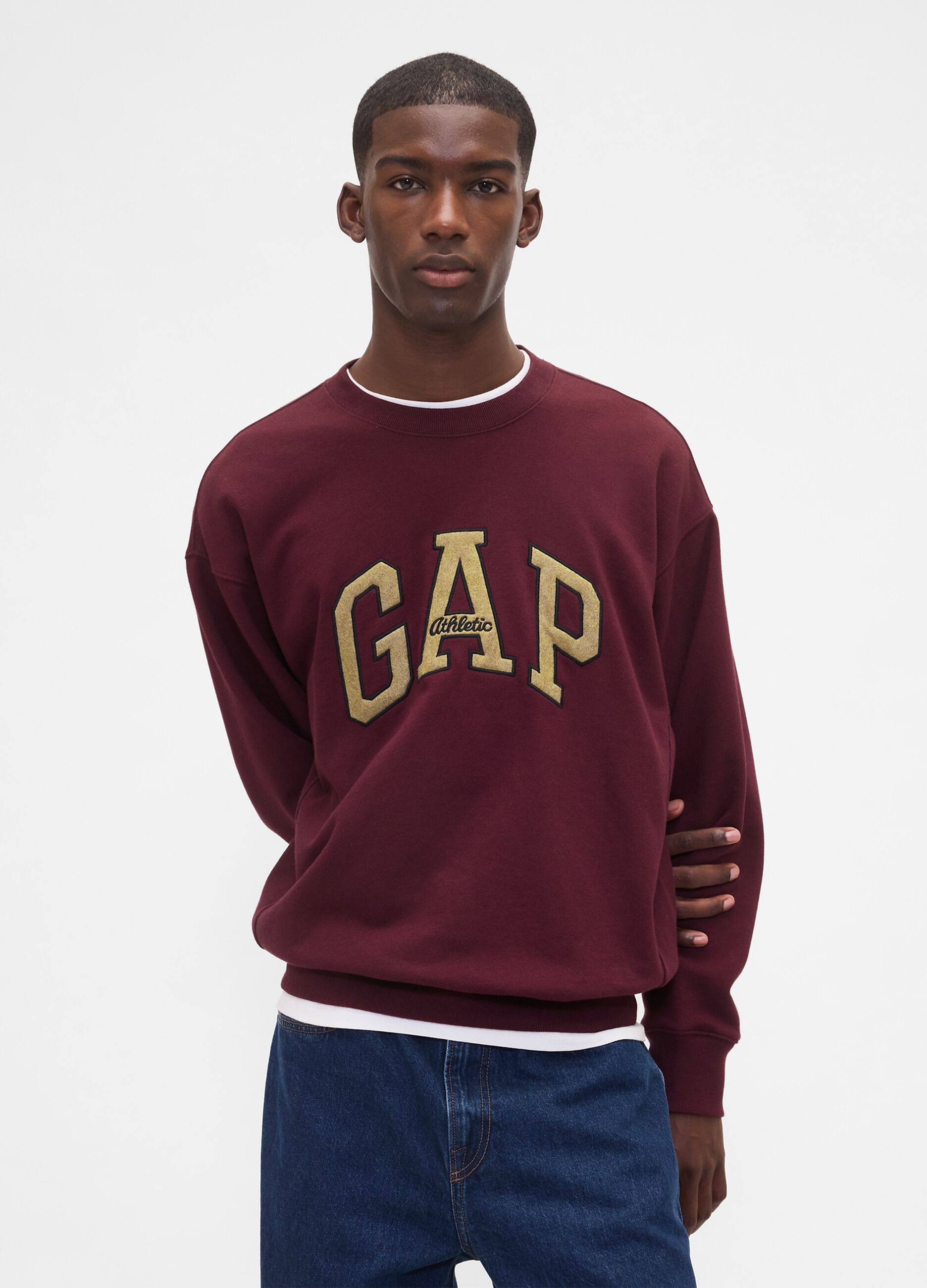 Sweatshirt vermelha com gola redonda