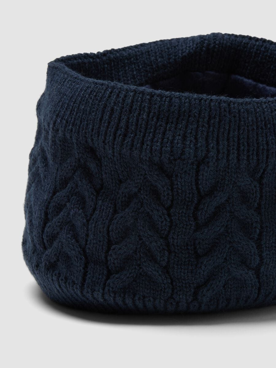 Blue cable-knit neck warmer_2
