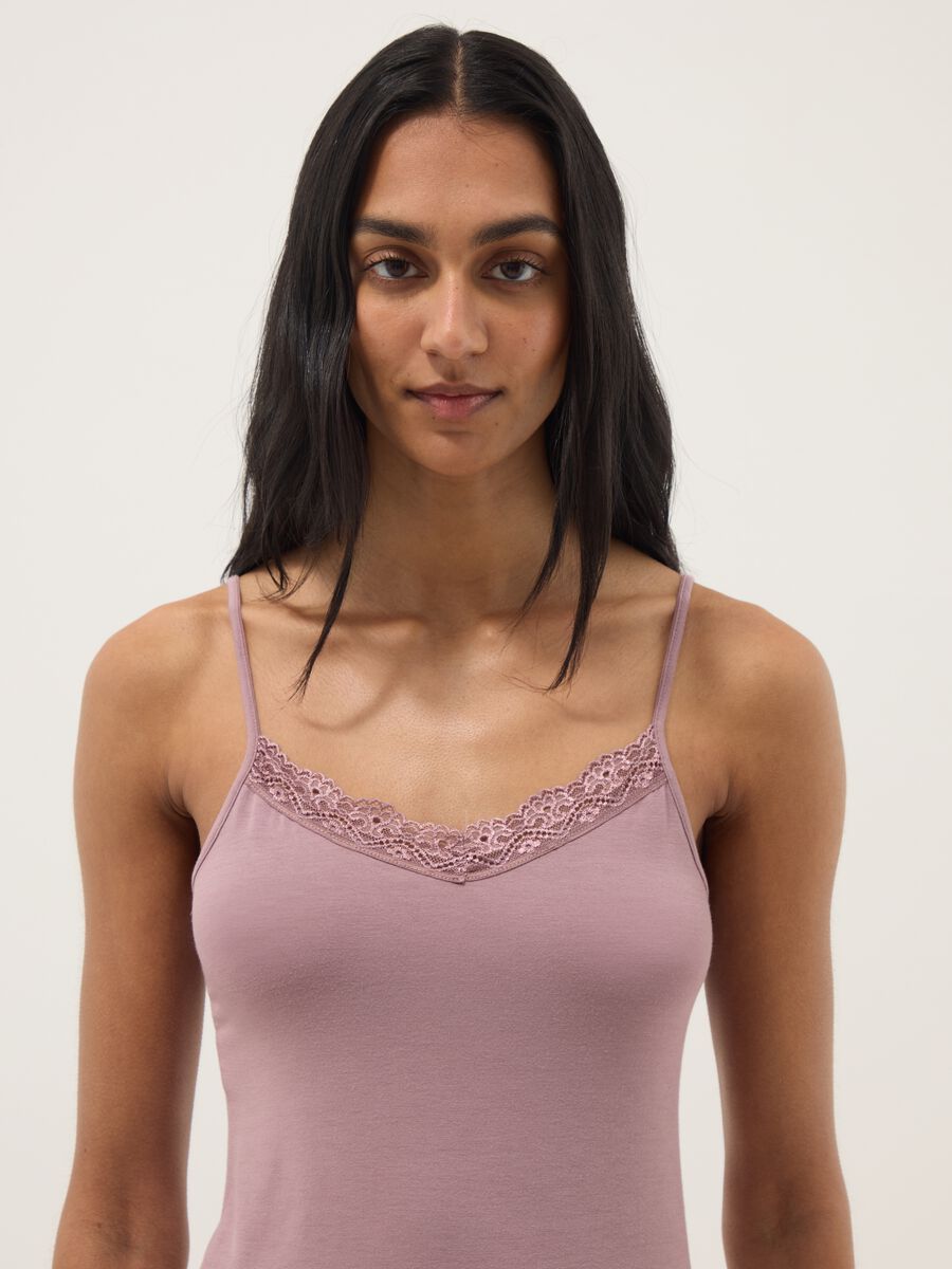 Pink slim fit stretchy viscose camisole with lace_1