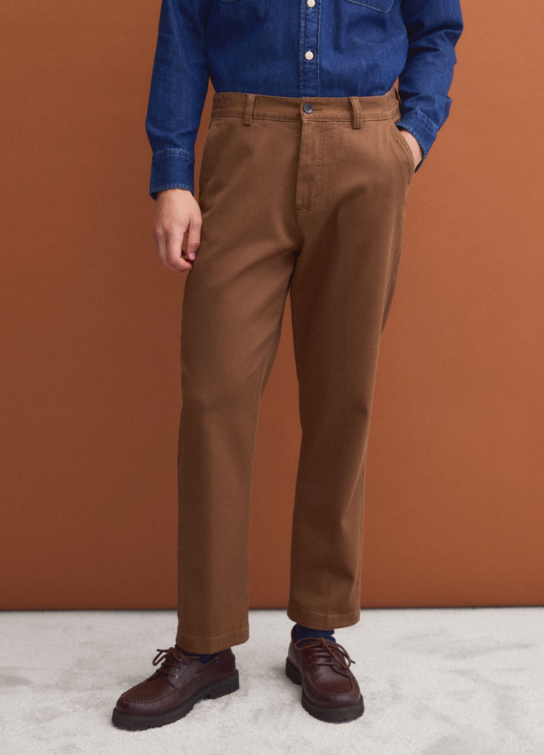 Brown stretch cotton straight-fit chino trousers