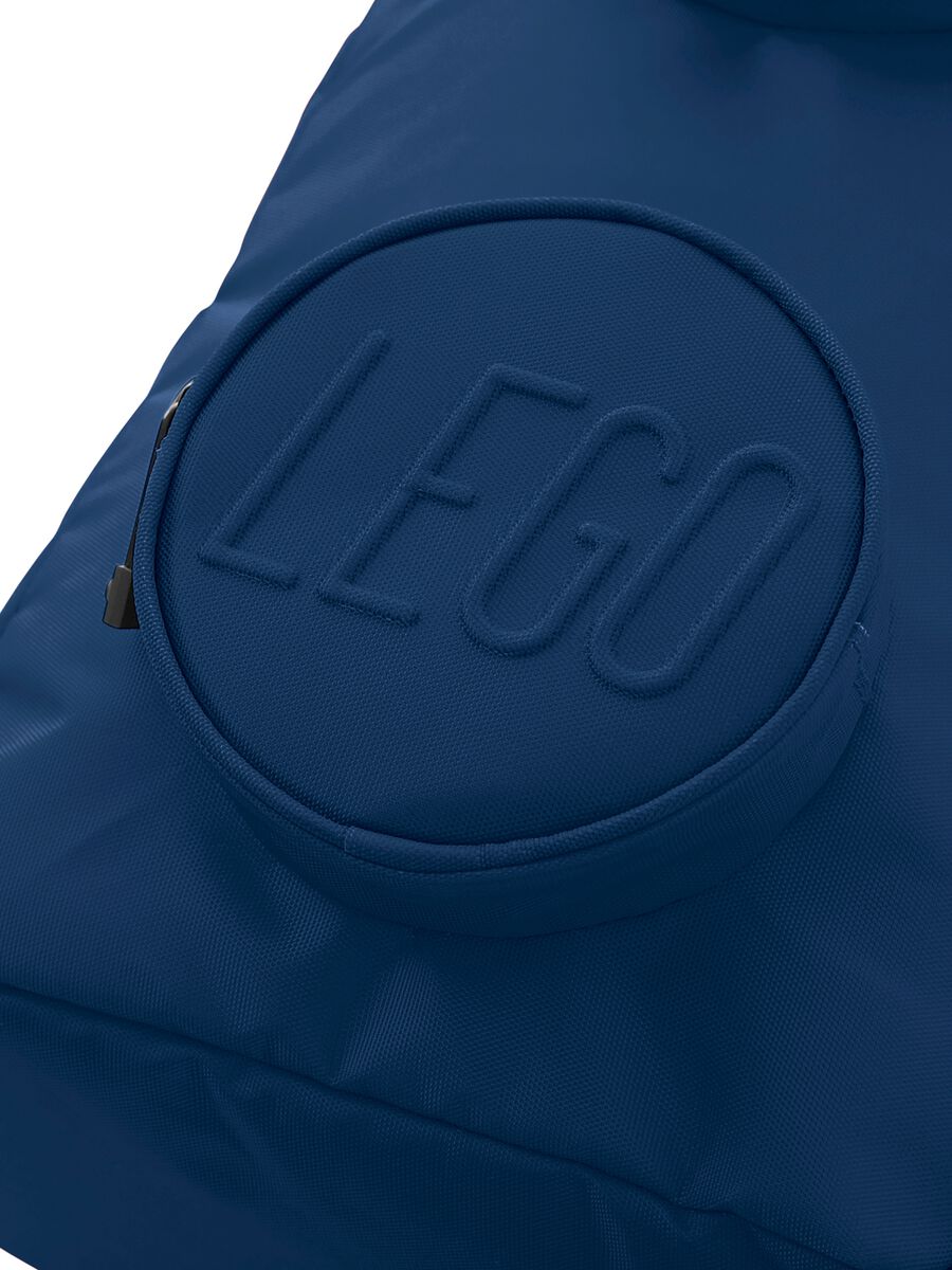 Zaino blu con tasche frontali rotonde_2