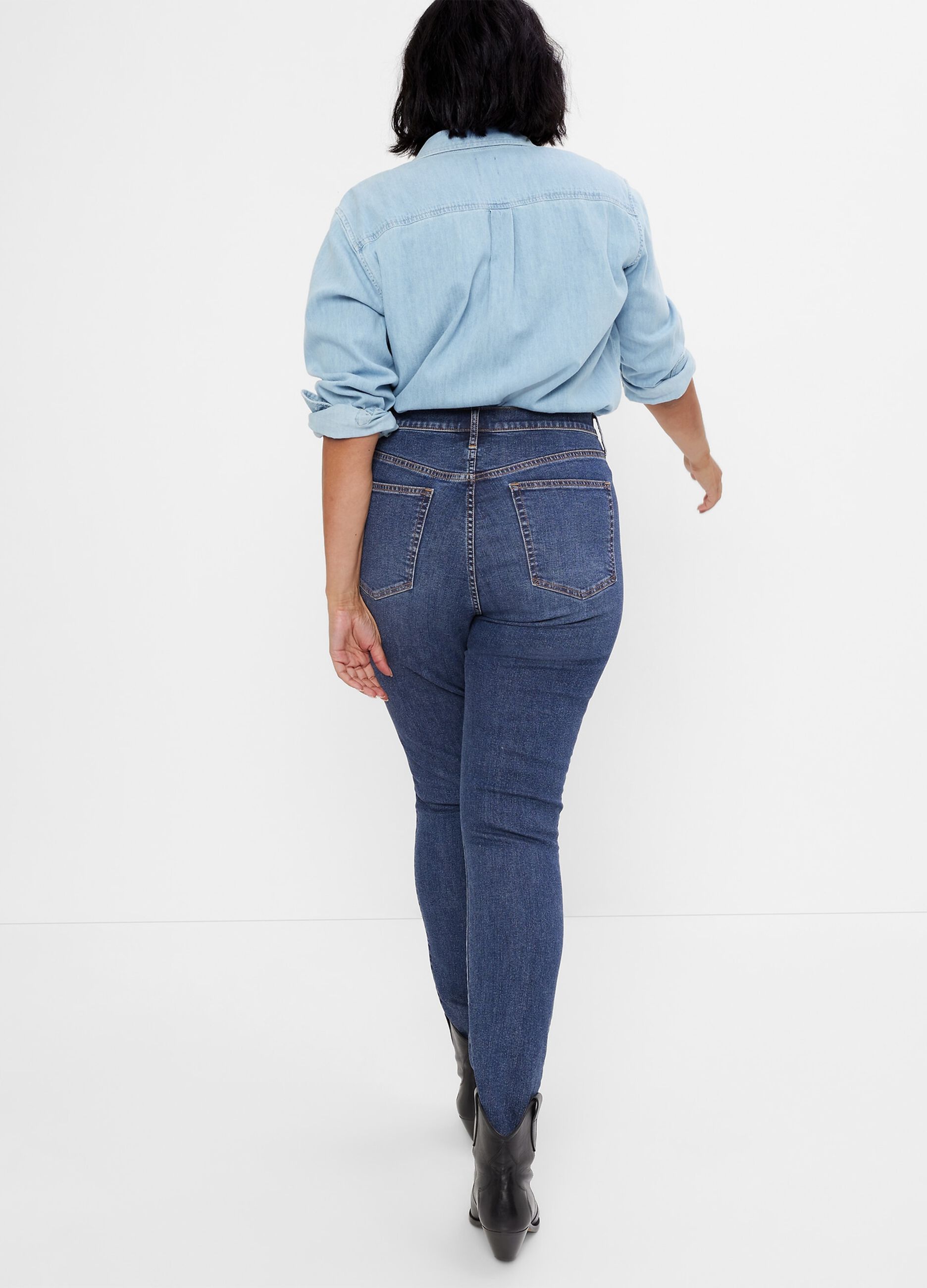 High-waisted skinny-fit jeans with worn look