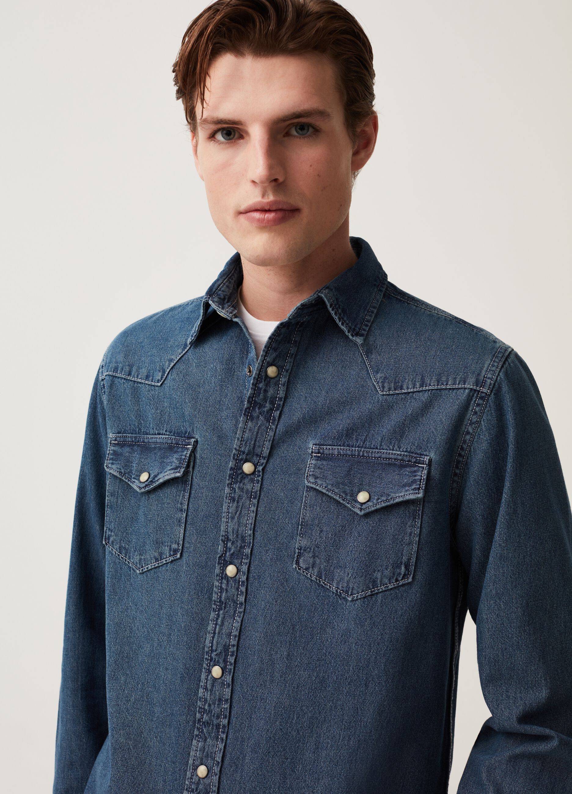 Grand & Hills denim shirt with pearl buttons