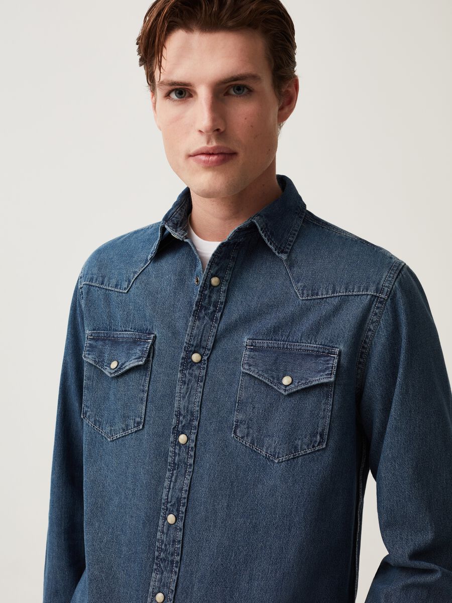 Grand & Hills denim shirt with pearl buttons_1