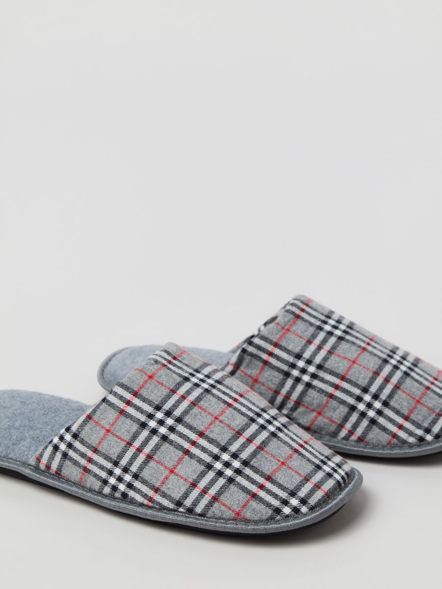 Tartan winter slippers_1