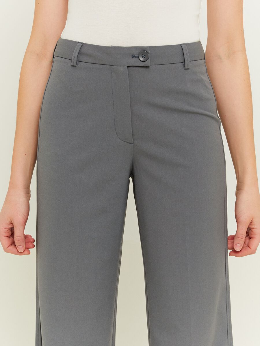 Straight-fit high-rise trousers_1