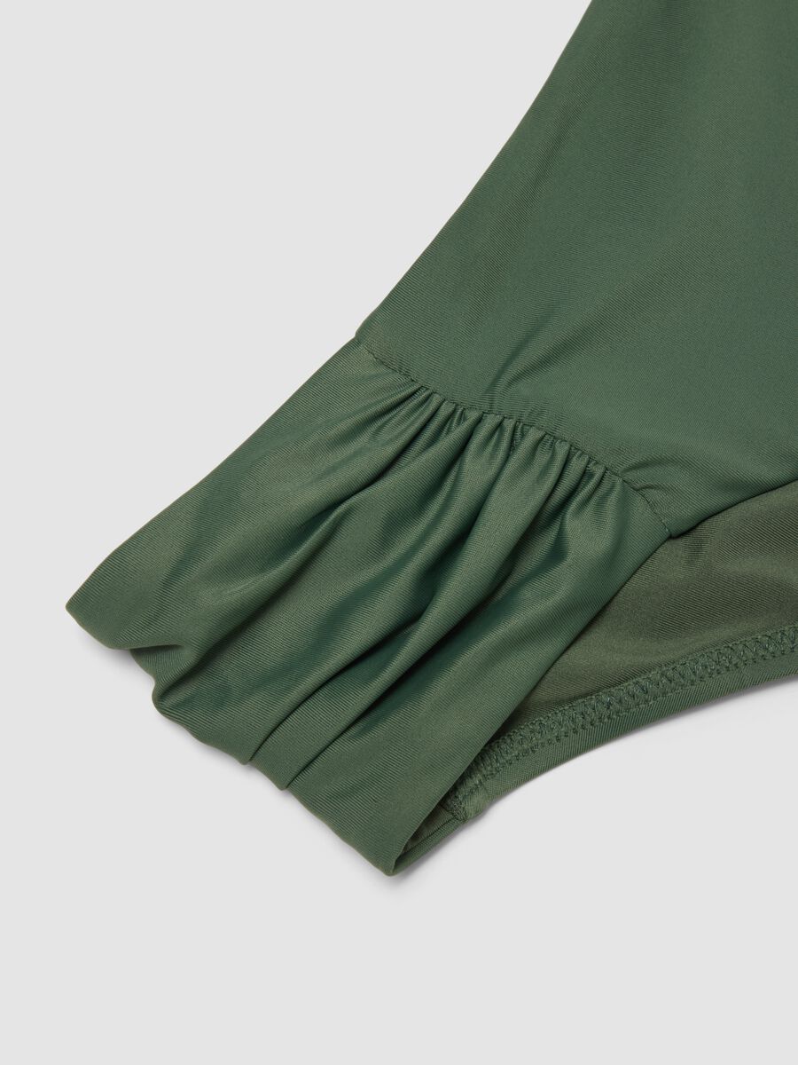 Gr&uuml;ne Swim-Briefs aus Stretchmaterial mit seitlicher Raffung_1