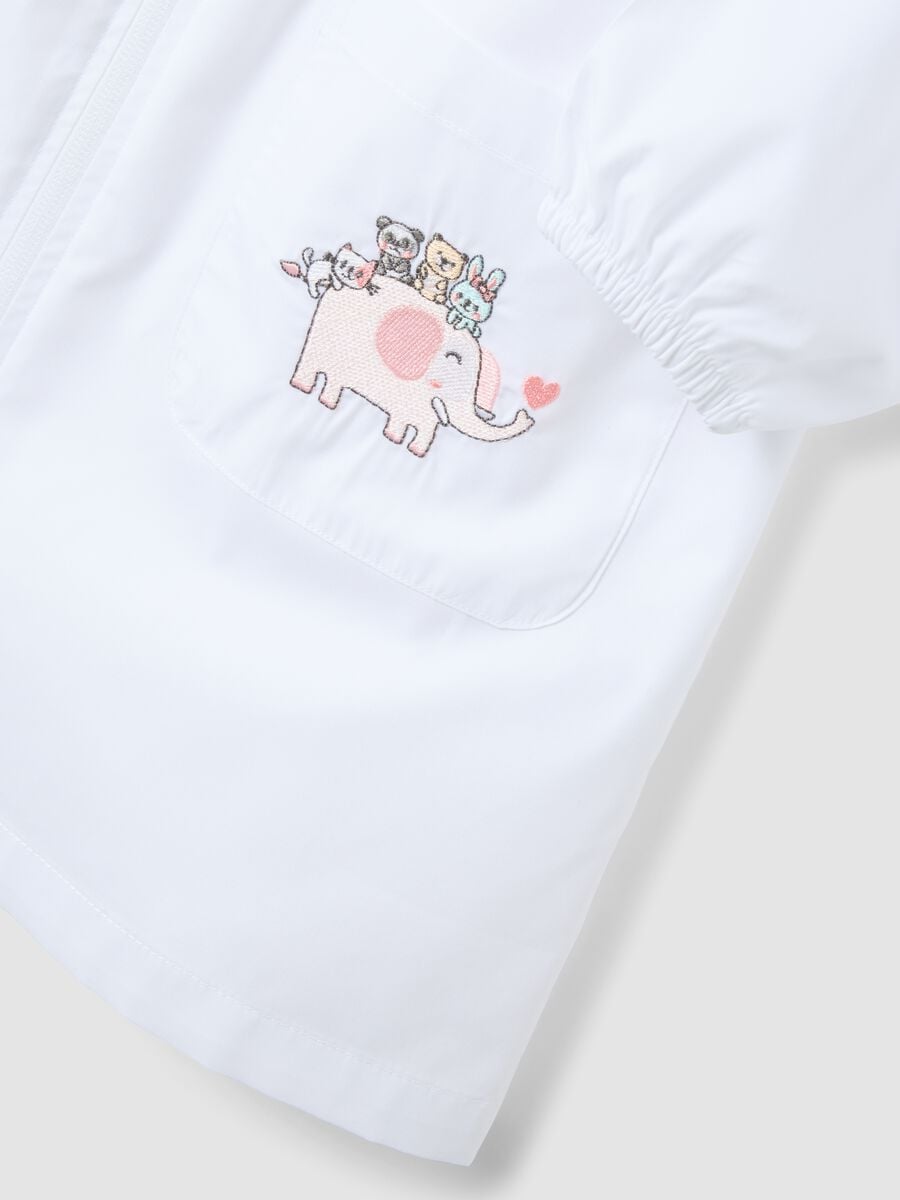 White nursery apron with cute animal embroidery for girls_2