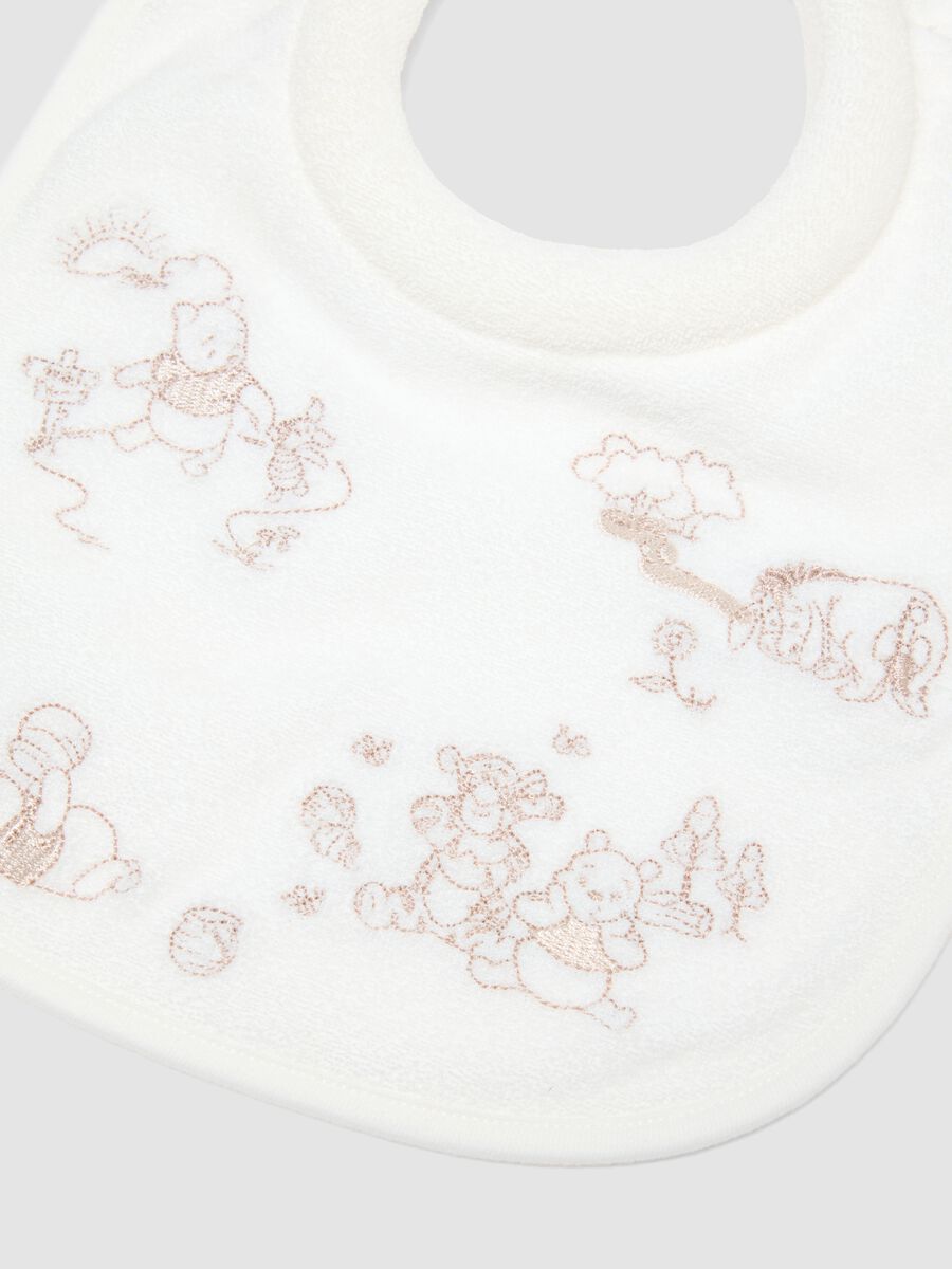 Two-pack of multicolour pure cotton baby bibs Winnie the Pooh_2