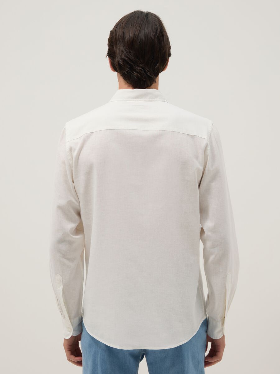 White regular fit linen-cotton blend shirt_2