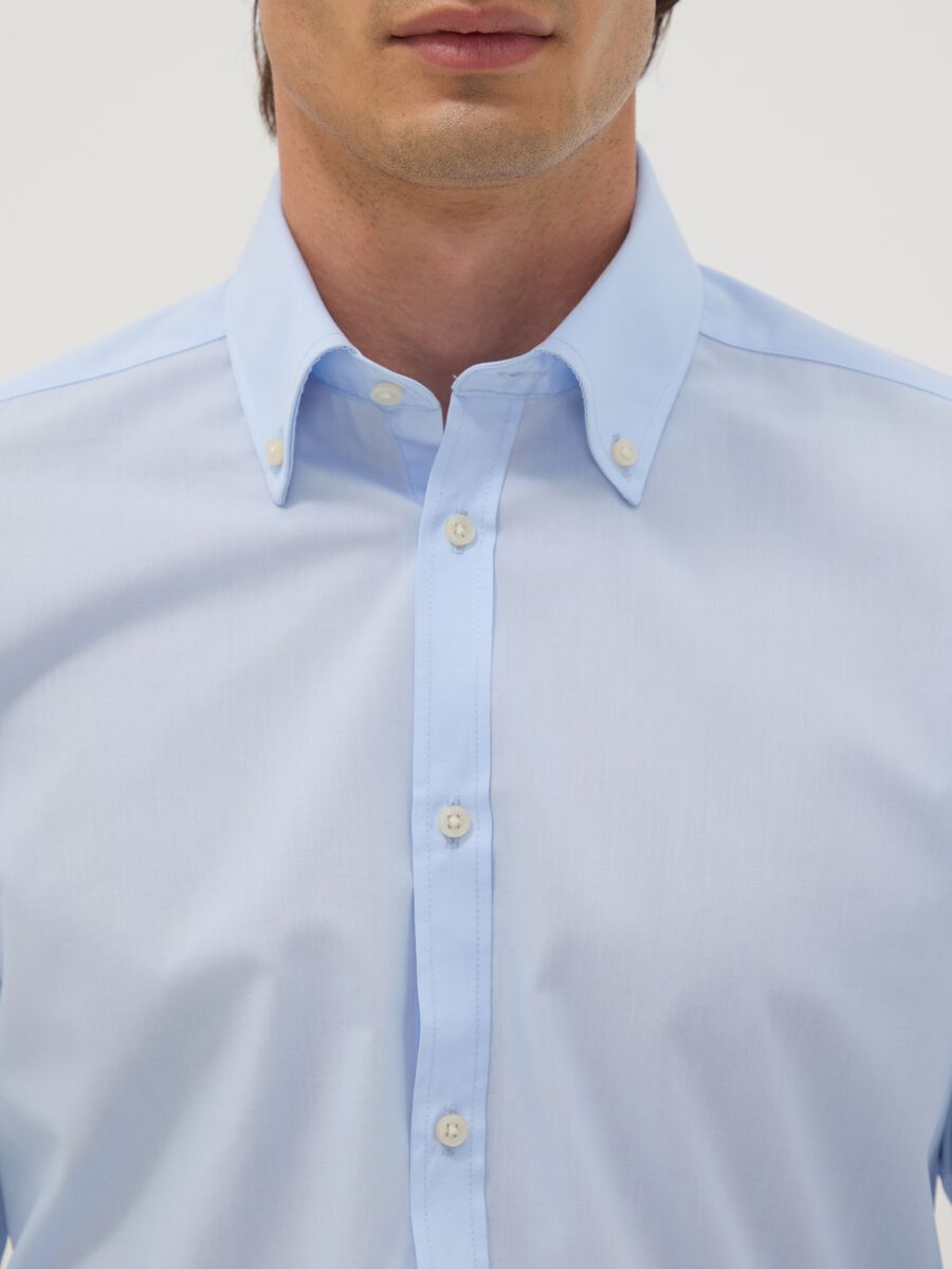 &Gamma;&alpha;&lambda;ά&zeta;&iota;&omicron; slim fit easy-iron &pi;&omicron;&upsilon;&kappa;ά&mu;&iota;&sigma;&omicron; &mu;&epsilon; button-down &gamma;&iota;&alpha;&kappa;ά_1
