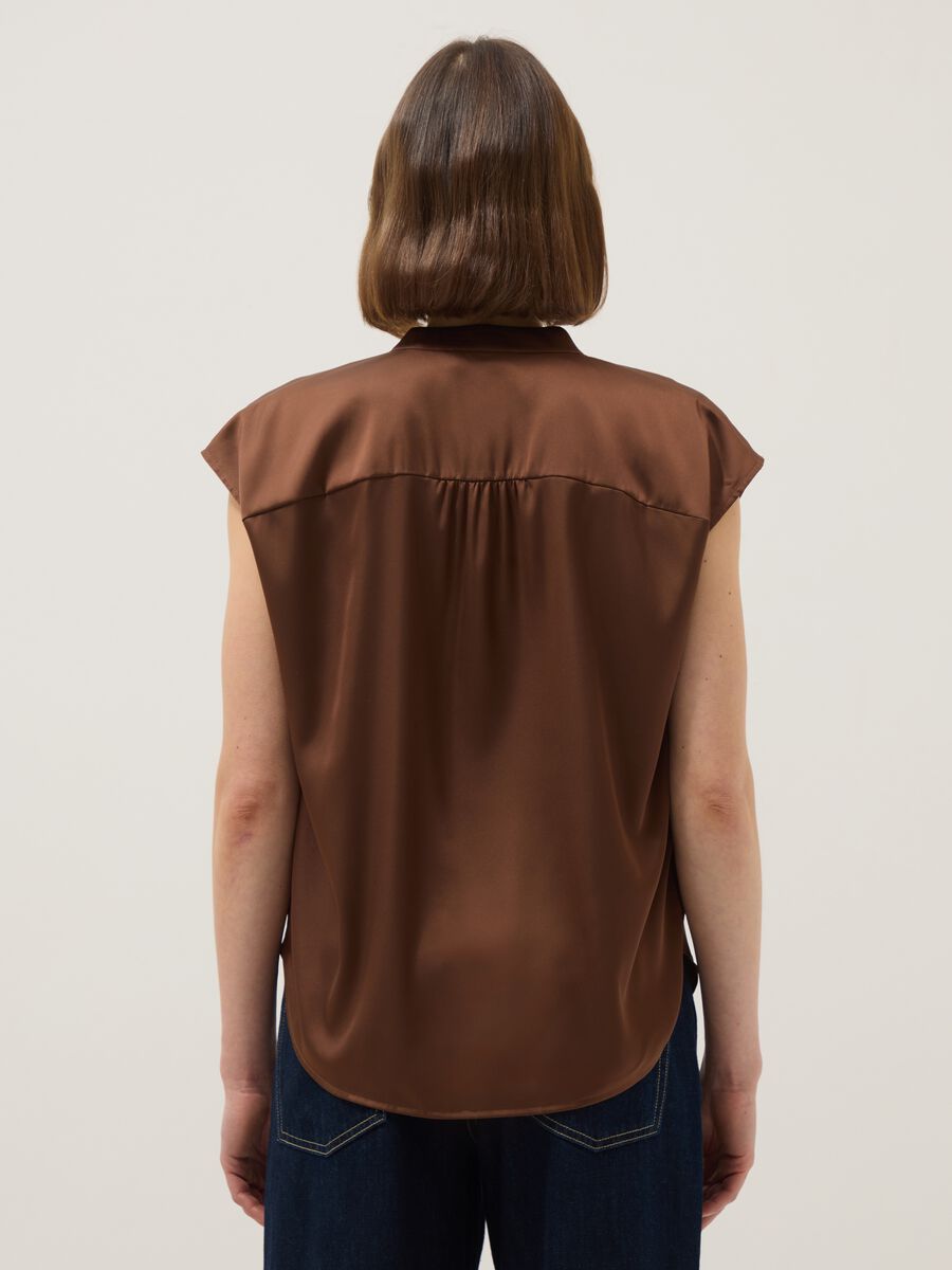 Brown short-sleeve blouse regular fit with mandarin collar_3