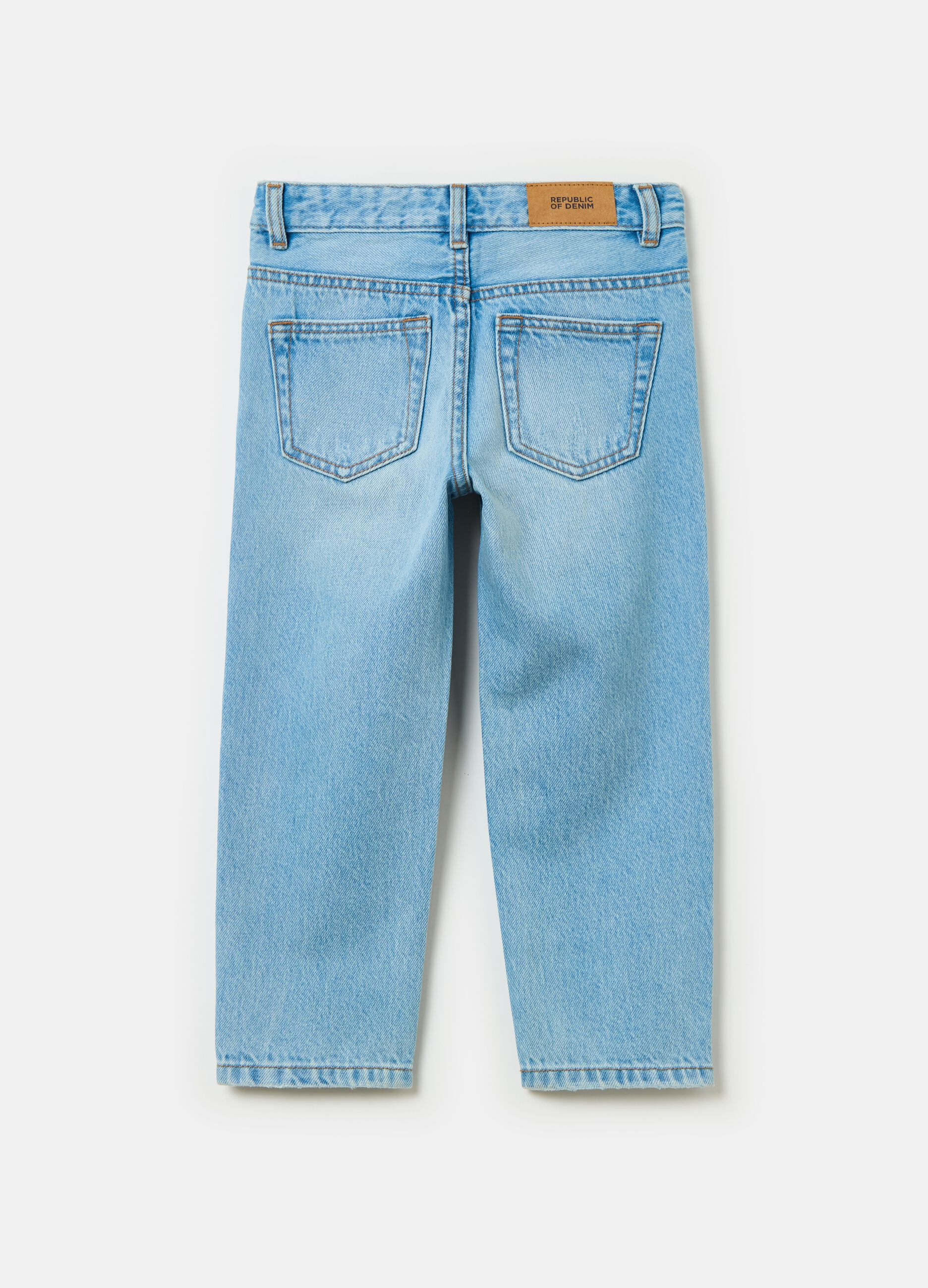 Loose-fit jeans with abrasions