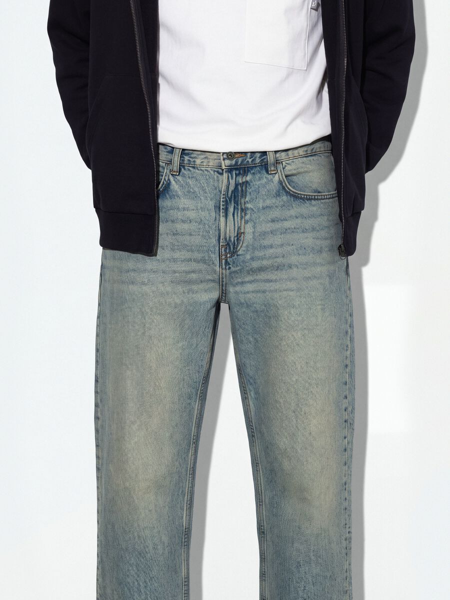 Light blue denim jeans in pure cotton, loose fit_3