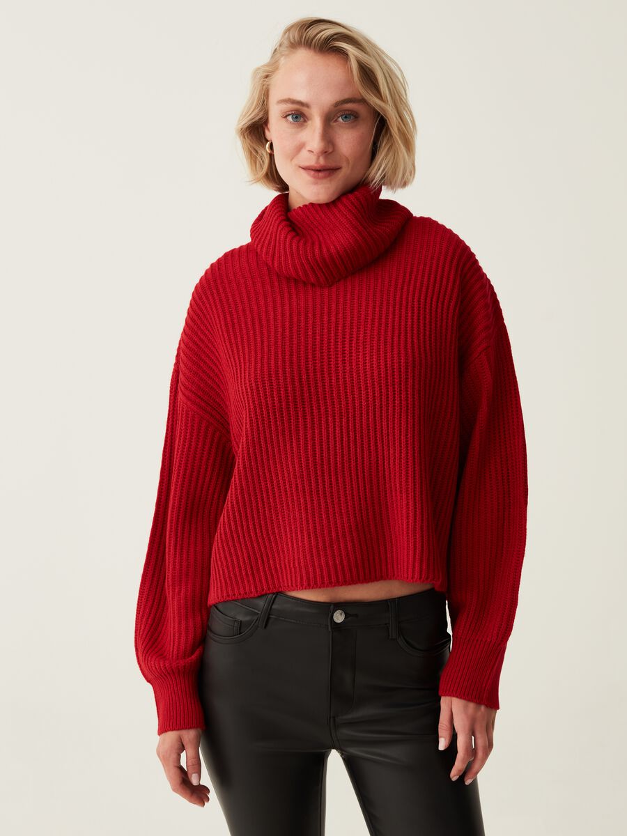Ribbed pullover with high ring neck_1