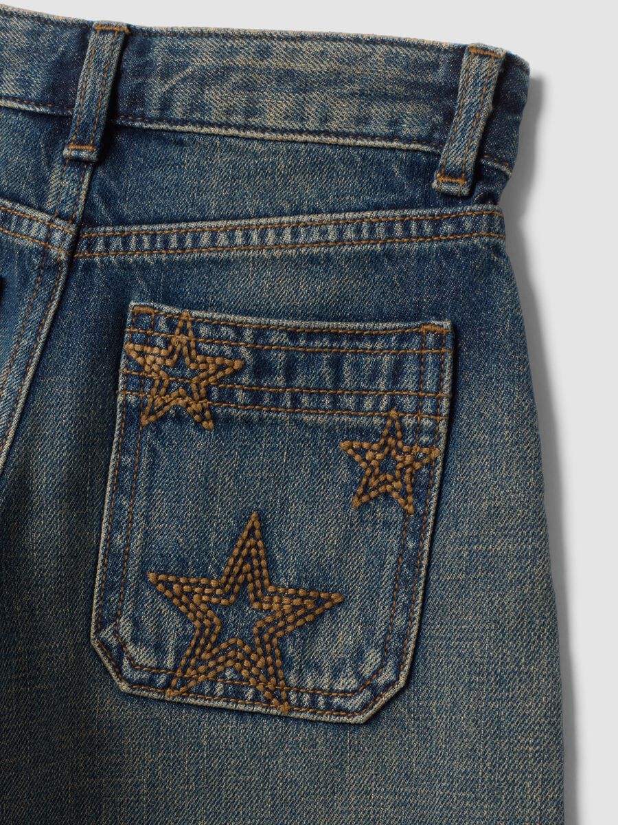 Blue denim balloon-fit pure cotton jeans with star embroidery for girls_3
