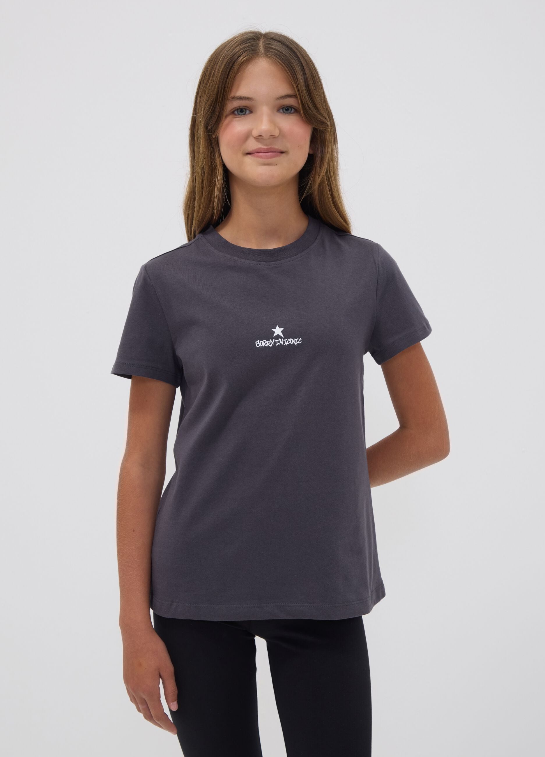 Grey pure organic cotton T-shirt with front and back print for girls