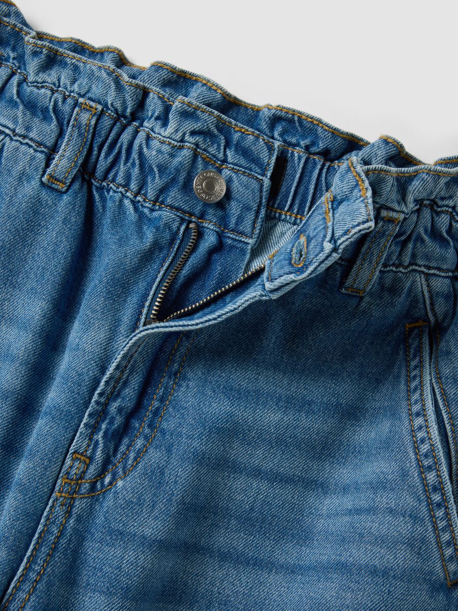 Jeans denim azzurri in puro cotone con vita paperbag baggy fit_5