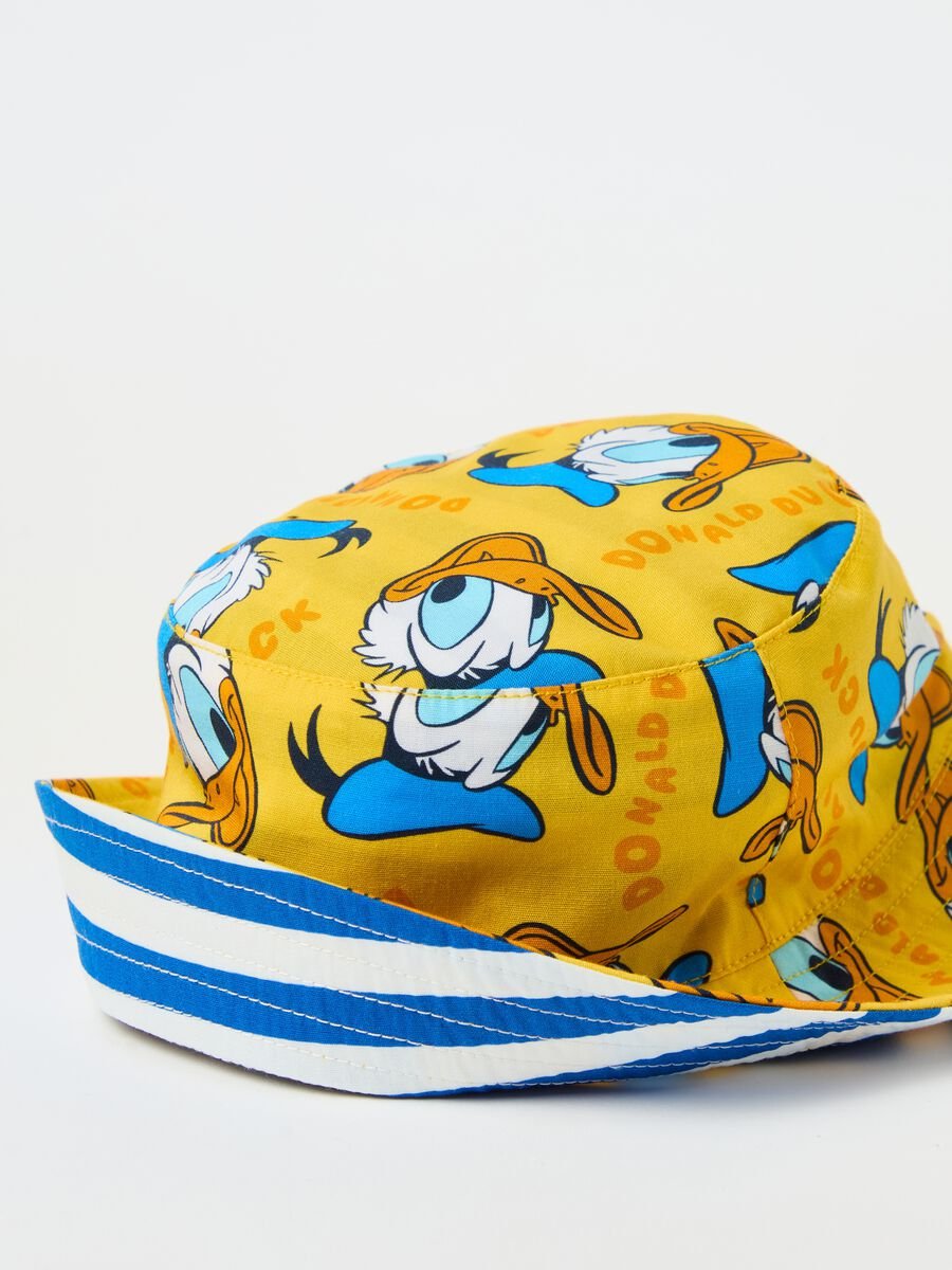 Reversible hat with Donald Duck 90 print_1