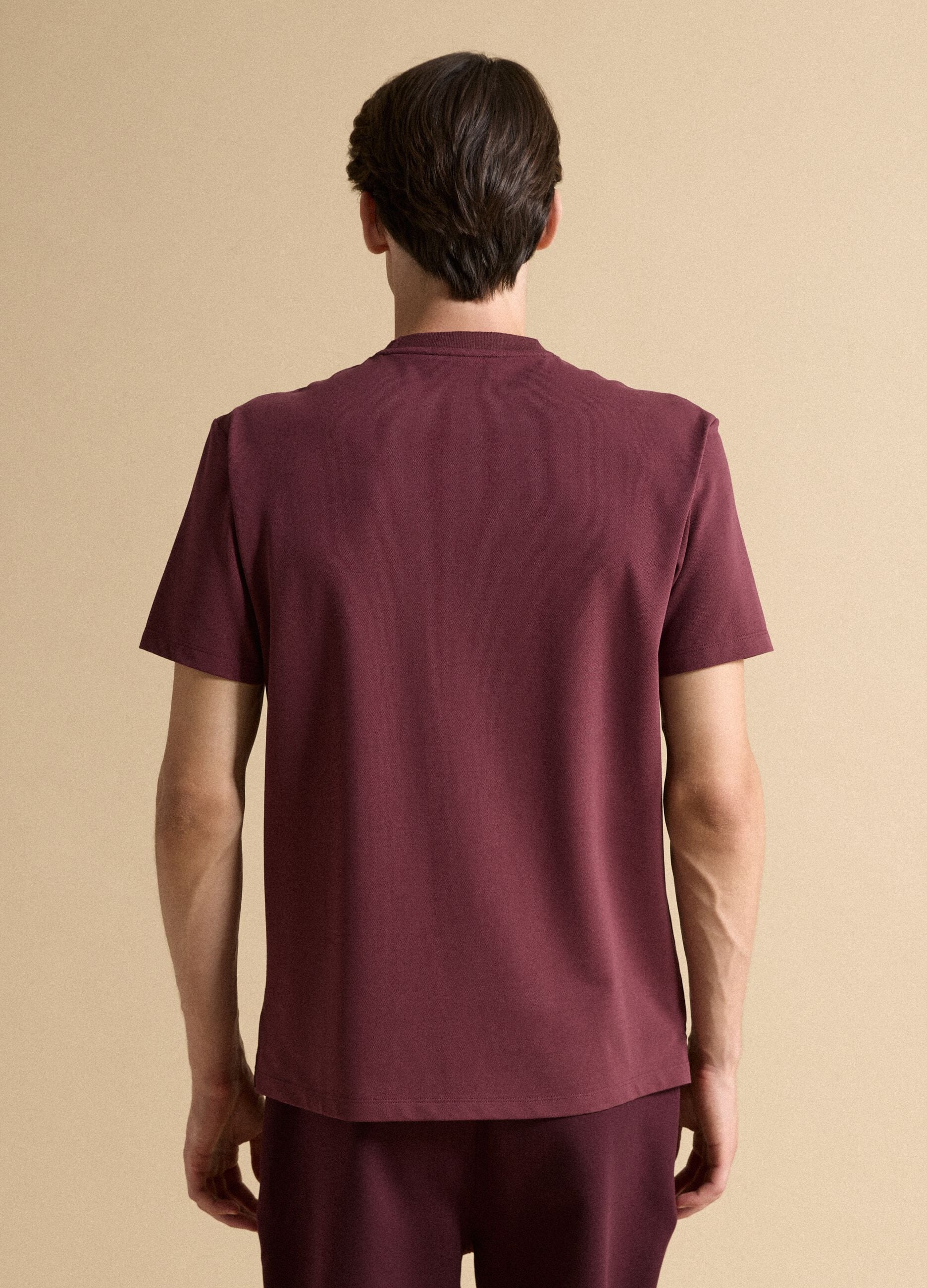 Rotes Regular-Fit T-Shirt aus elastischem Piqu&eacute;-Baumwollmix mit Easy Dry