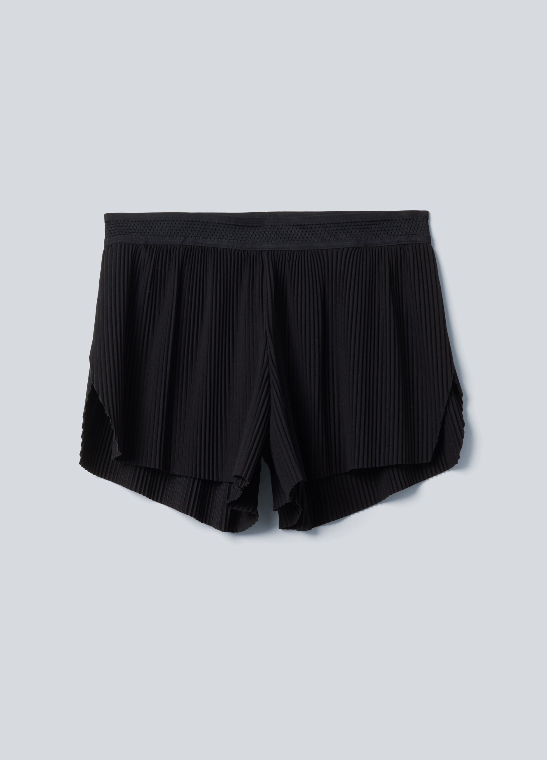 Schwarze plissierte Sportshorts ALTAVIA COURT aus Stretchmaterial mit herausnehmbarer Innenhose