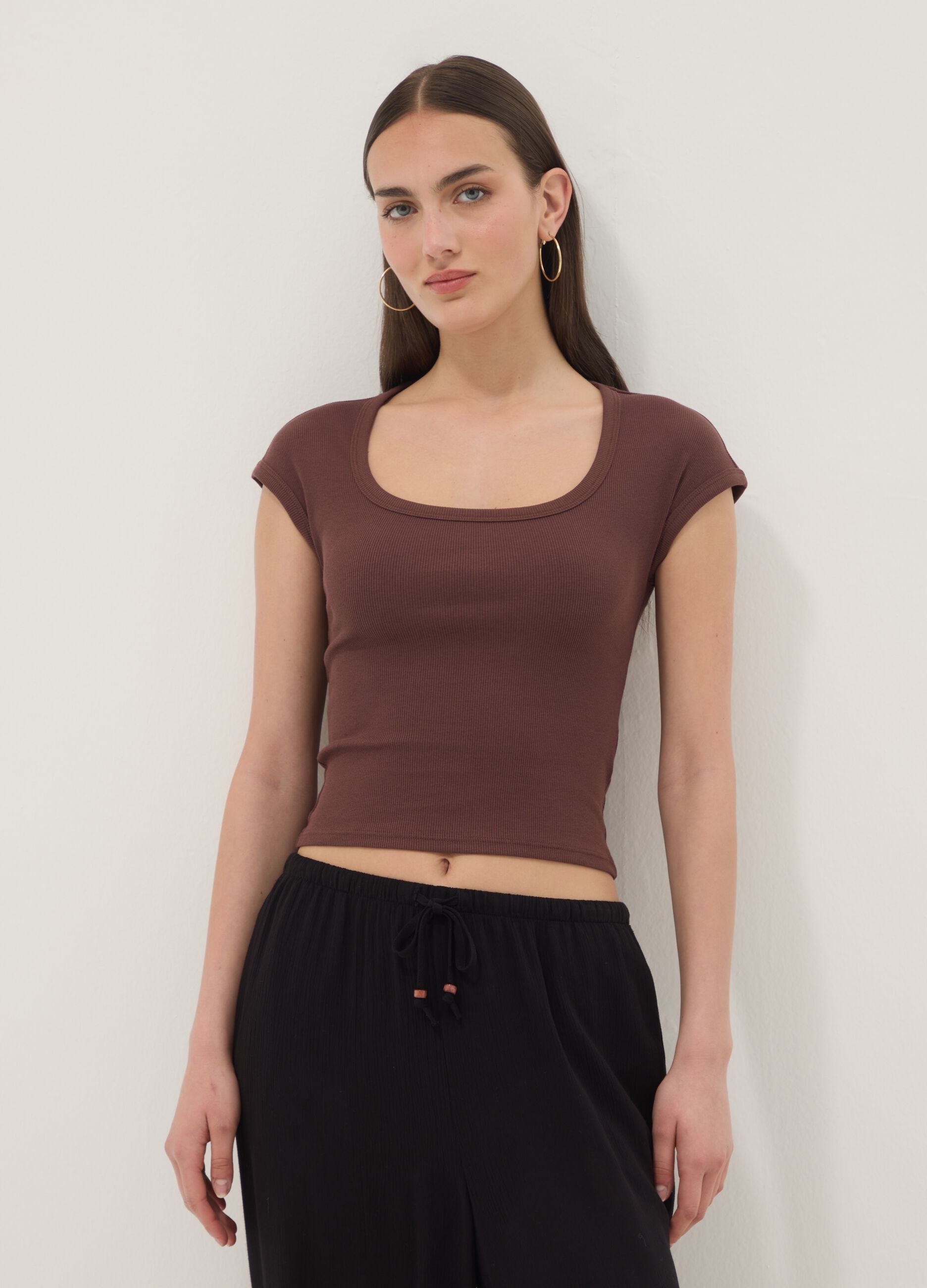 Brown short-sleeve stretch-cotton T-shirt