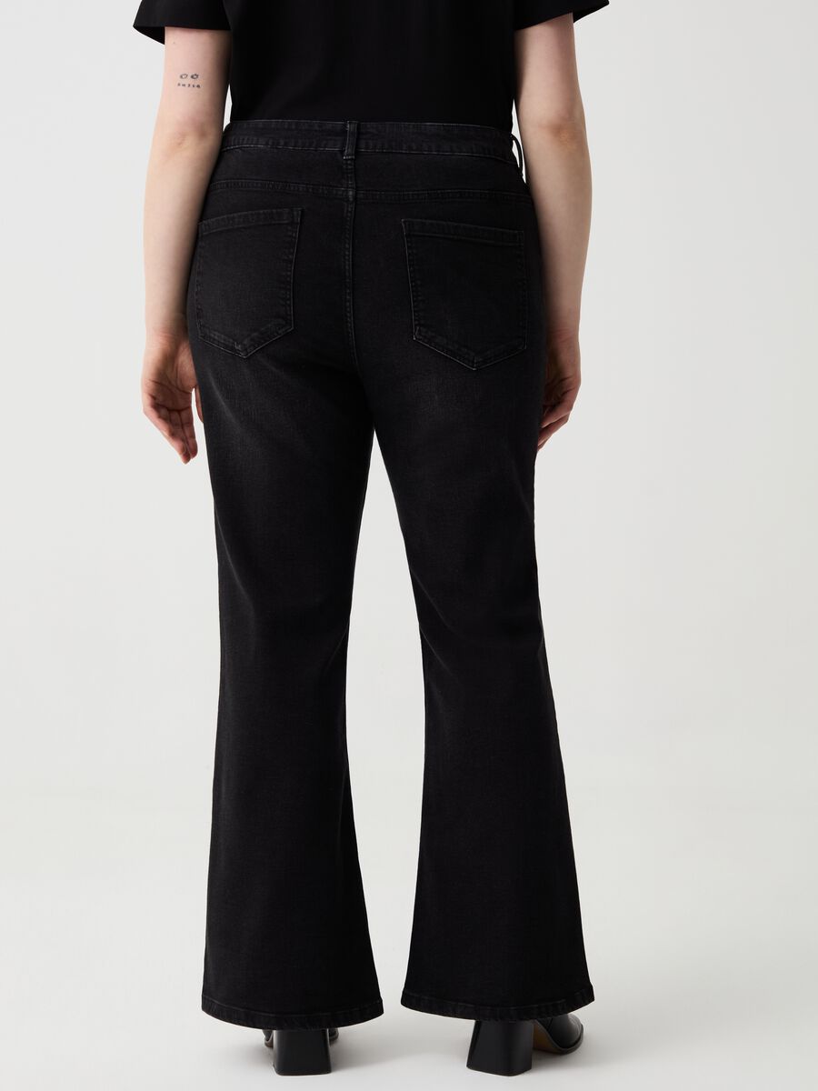 Curvy skinny-fit bell-bottom jeans_2