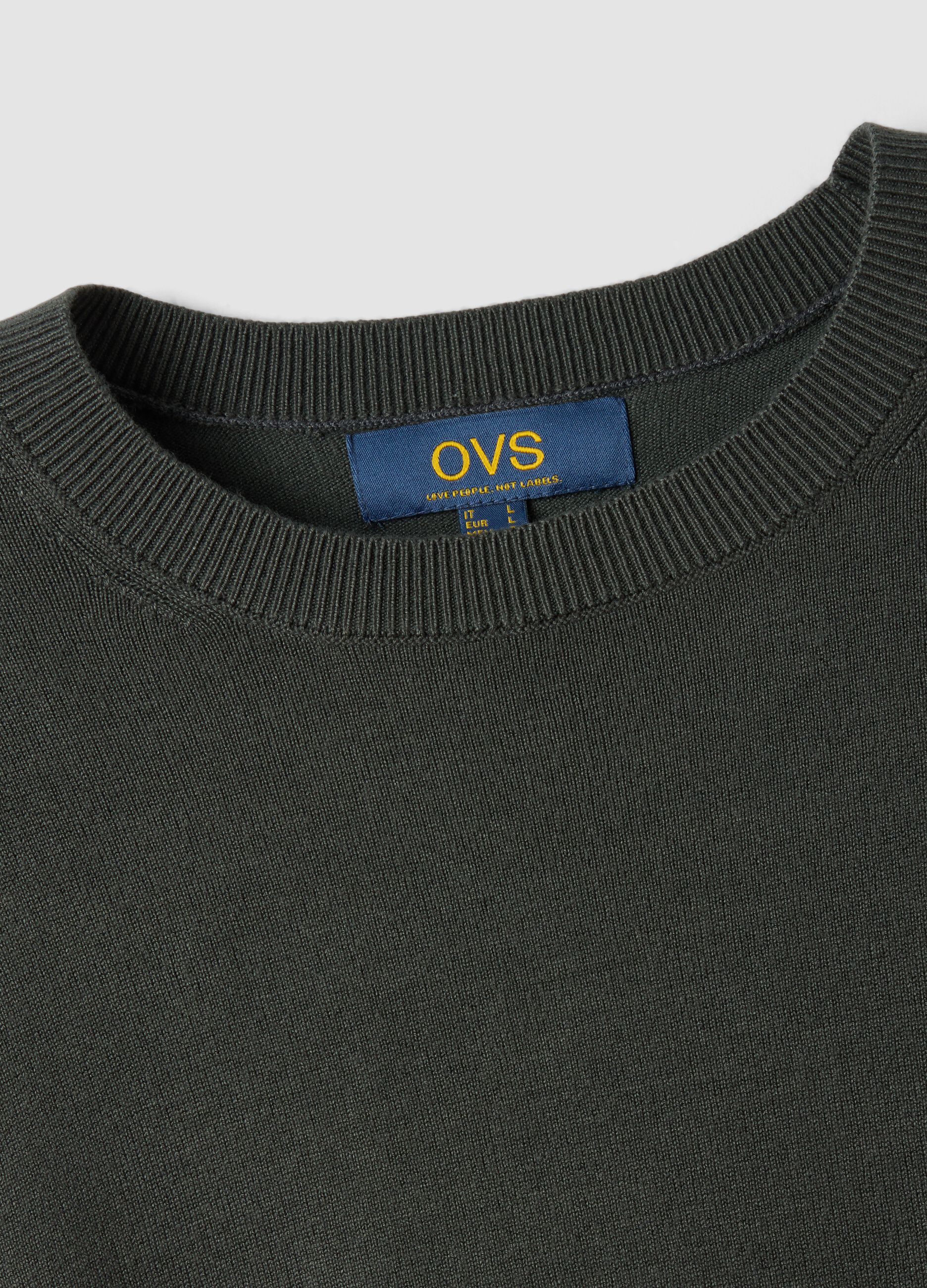 Green crew-neck jumper in viscose blend, regular fit