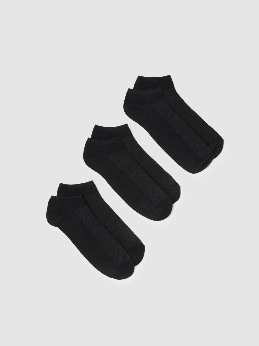 Triple pack of black cotton blend ankle sports socks regular fit_0
