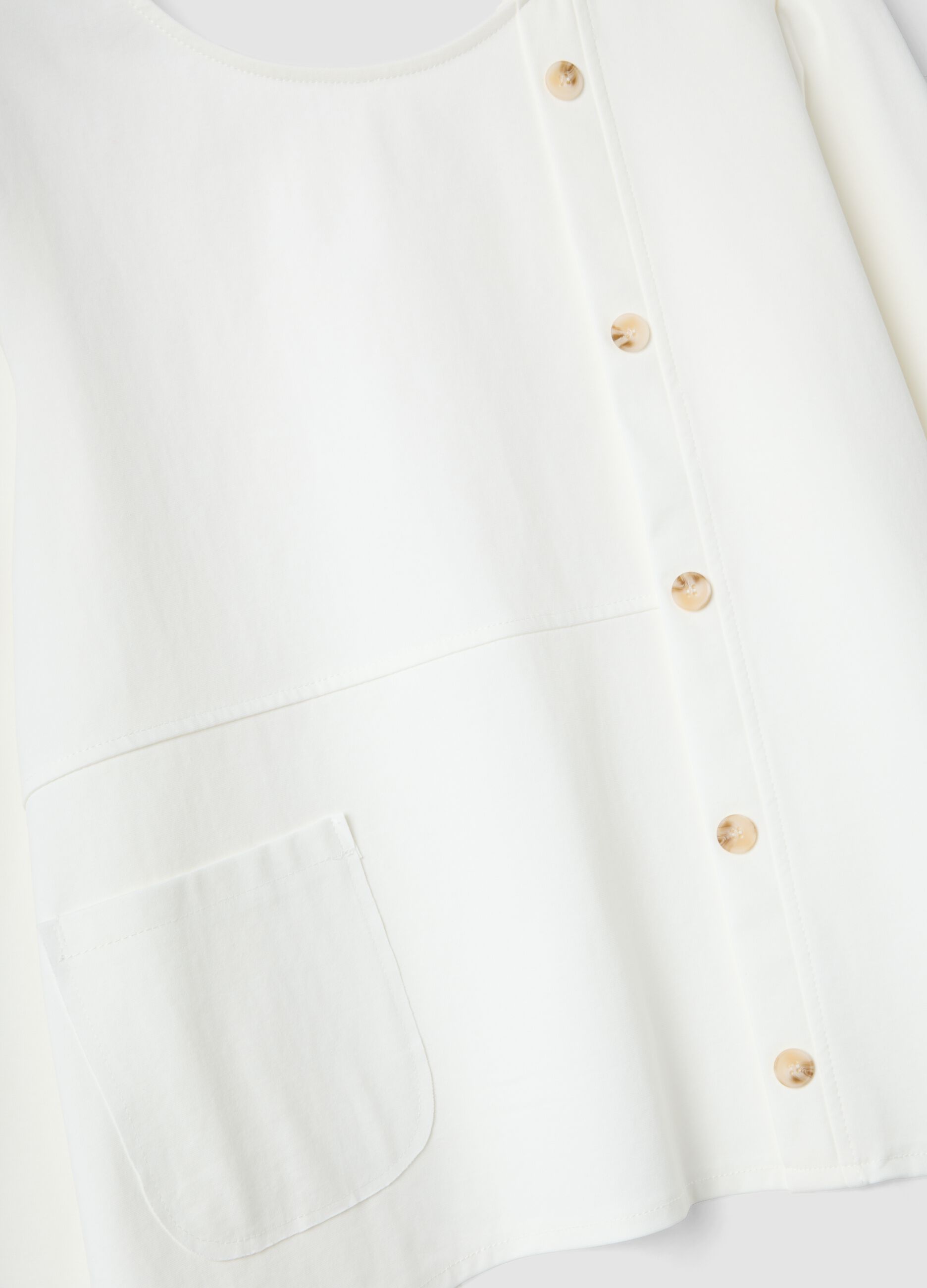 Wei&szlig;e Bluse aus Stretch-Baumwolle mit Kn&ouml;pfen, Regular Fit