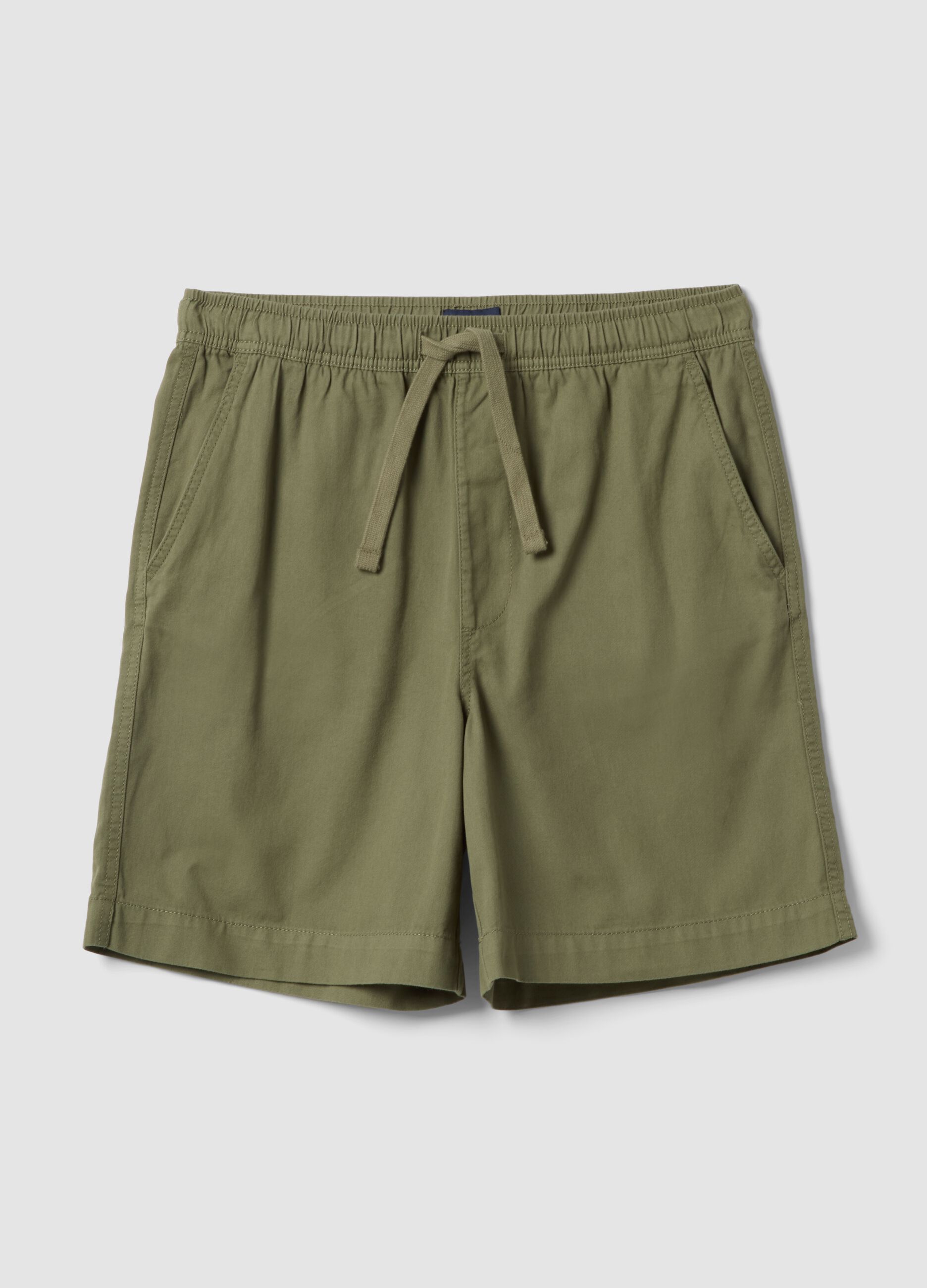 Green regular-fit pure cotton shorts