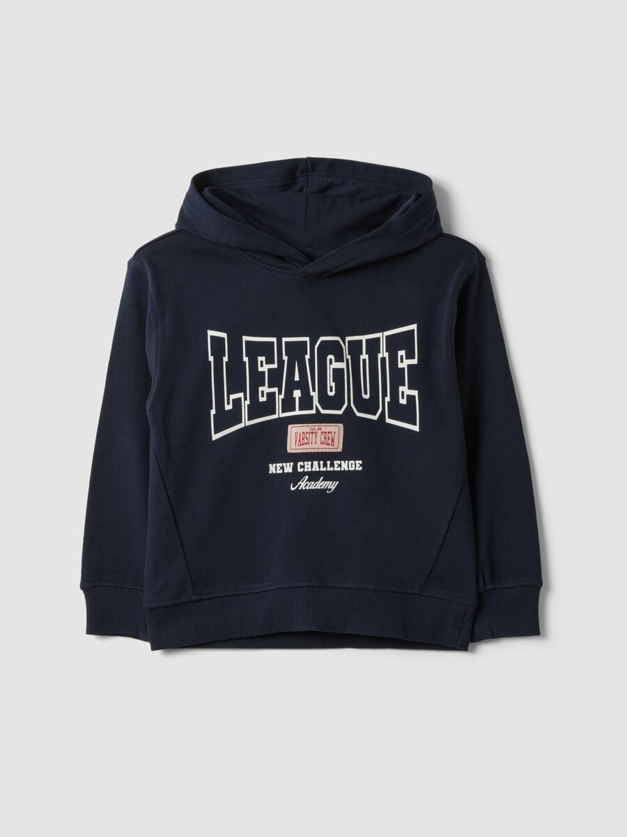 Blaue Kapuzen-Sweatshirt aus 100% Baumwolle mit Frontprint f&uuml;r Jungen_0