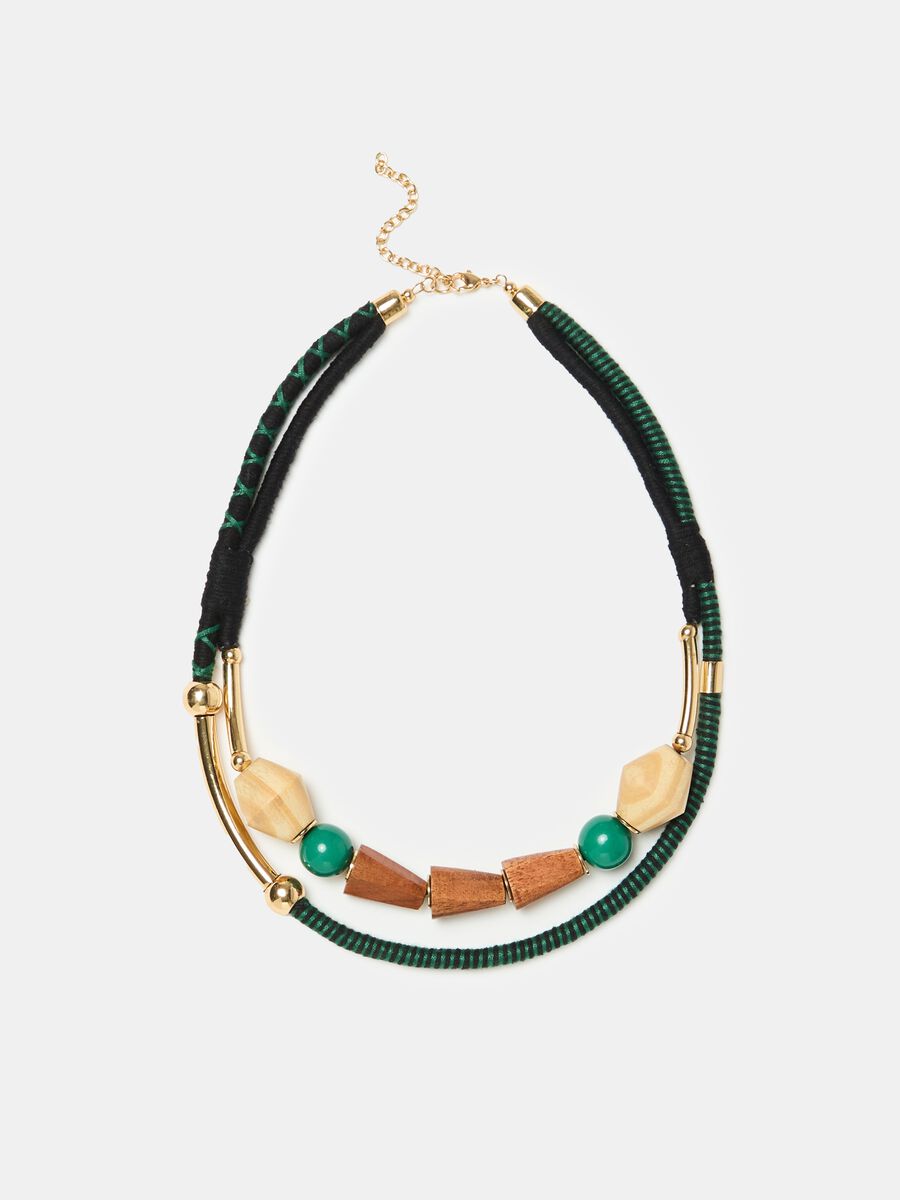 Double-loop necklace with coloured stones_0