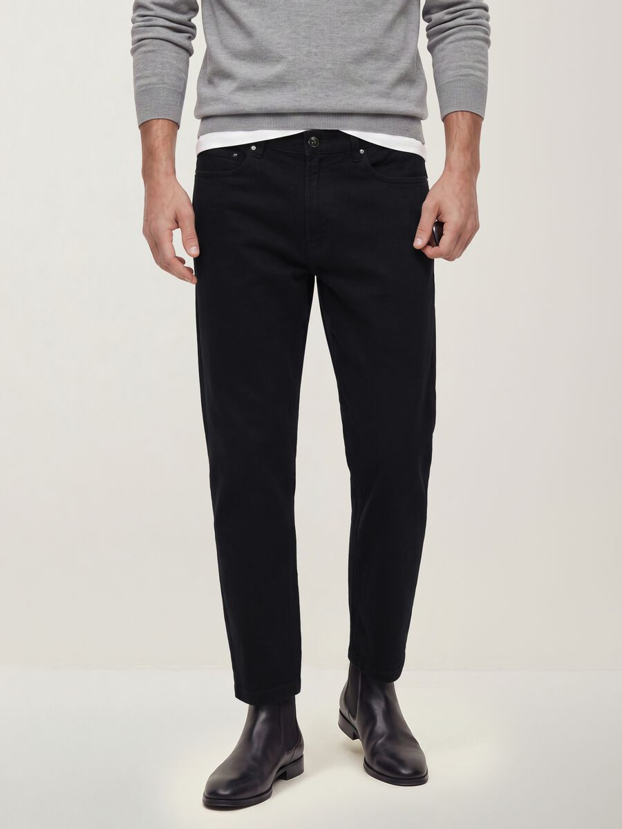 Black straight-leg stretch cotton twill trousers_1