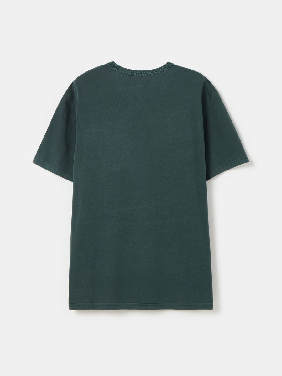 T-shirt with round neck and pocket_4