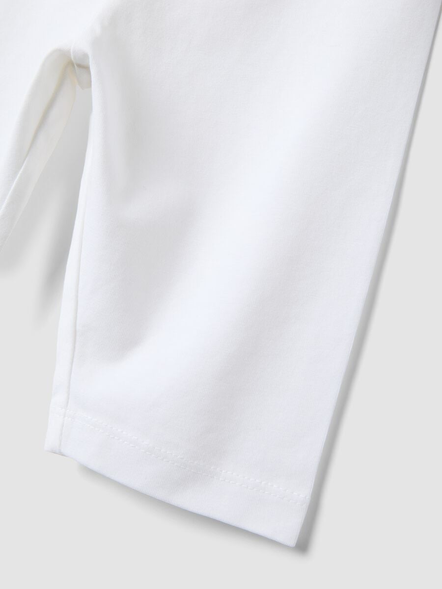 Wei&szlig;e Radlerhose aus Bio-Baumwolle_3