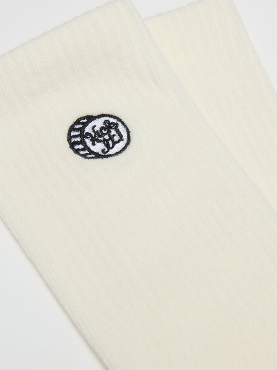 Pack of three stretchy cotton sports socks_1