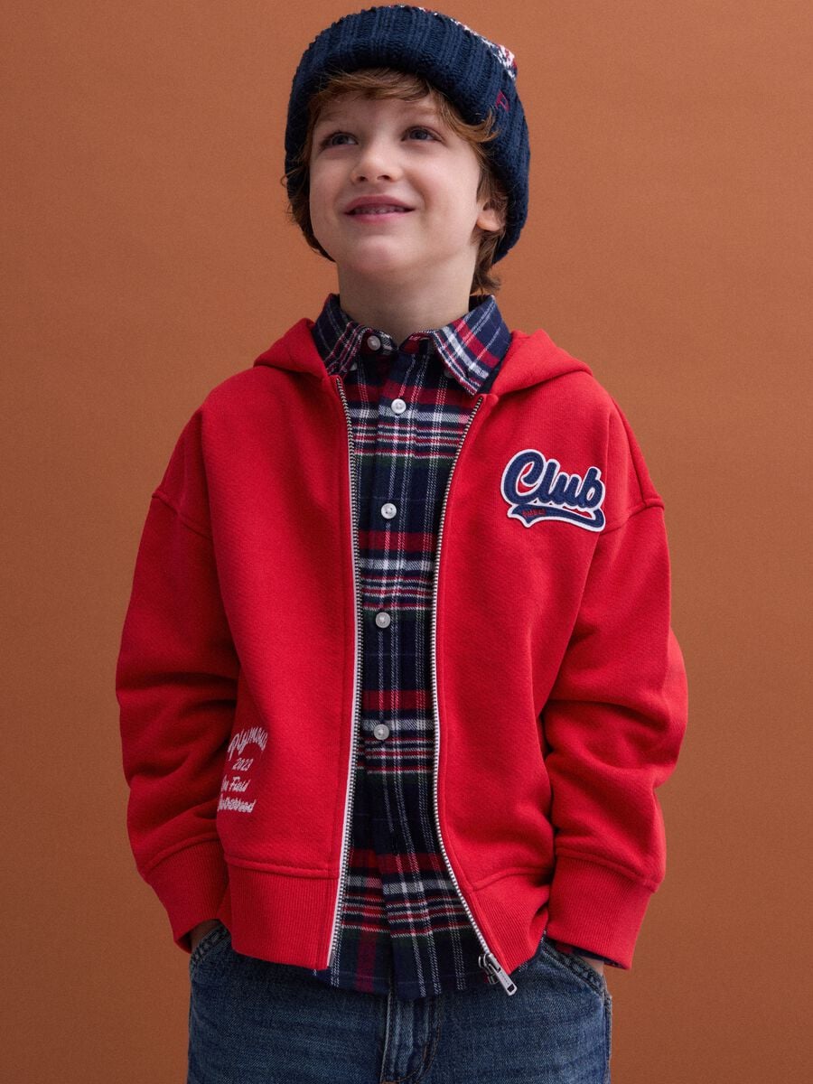 Red organic cotton hoodie with embroidered details, oversized fit, for boys_0