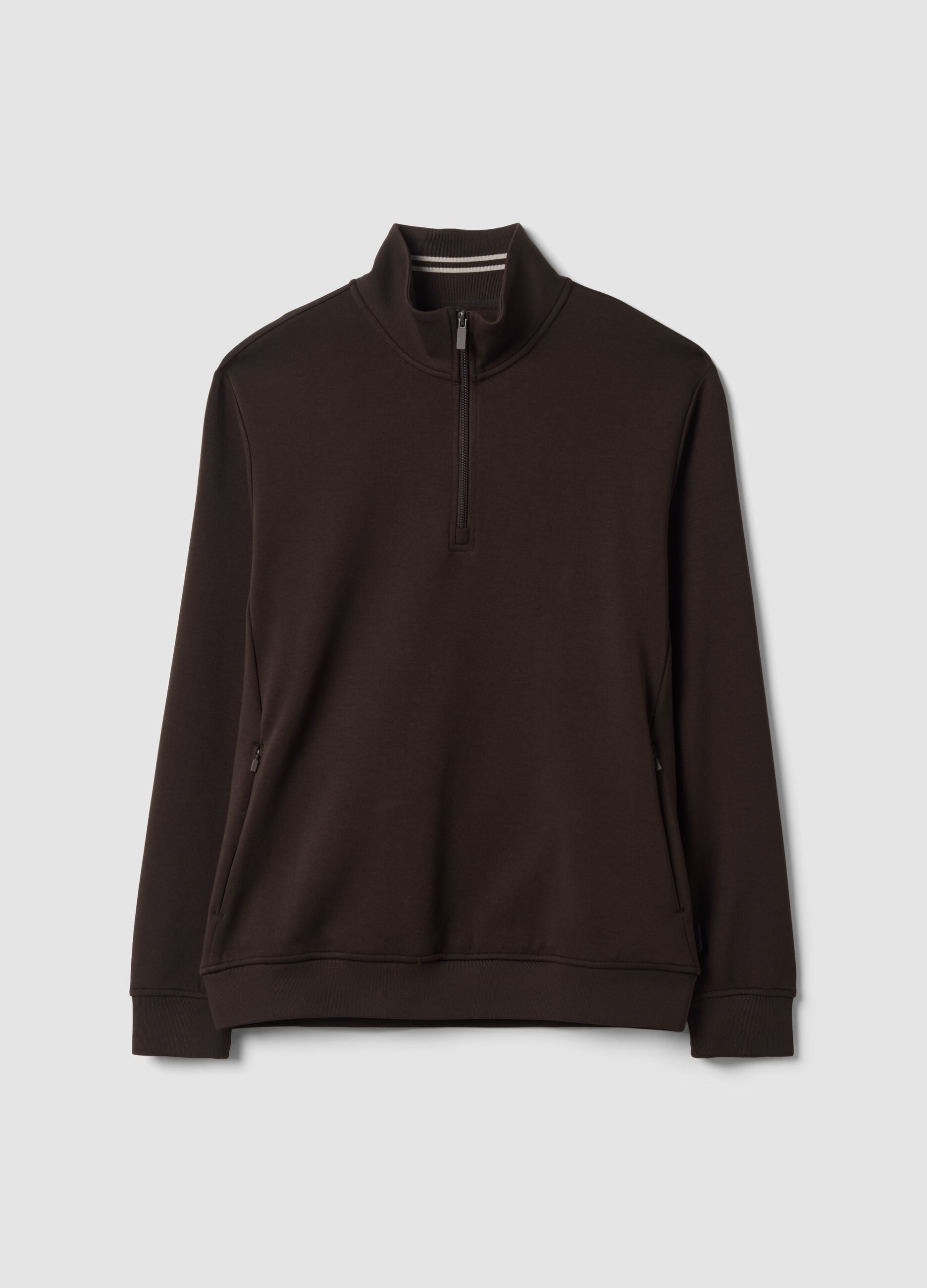Breathable 2-Way Stretch Cotton Half-Zip in Brown