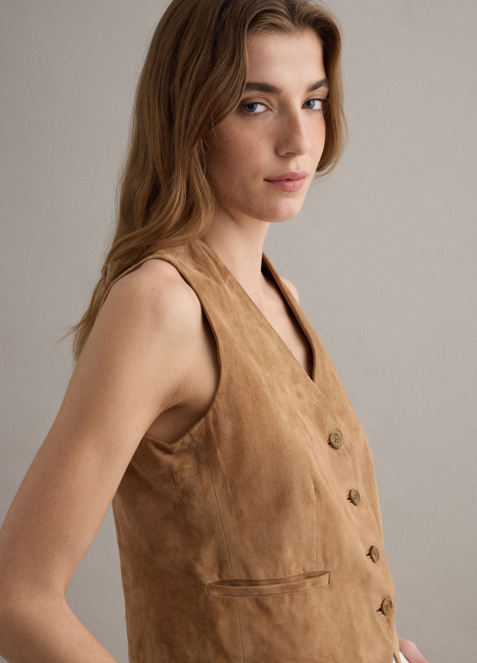 Braune Weste aus echtem Leder