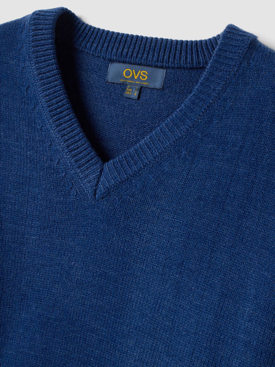 Blue V-neck jumper in regular fit_1