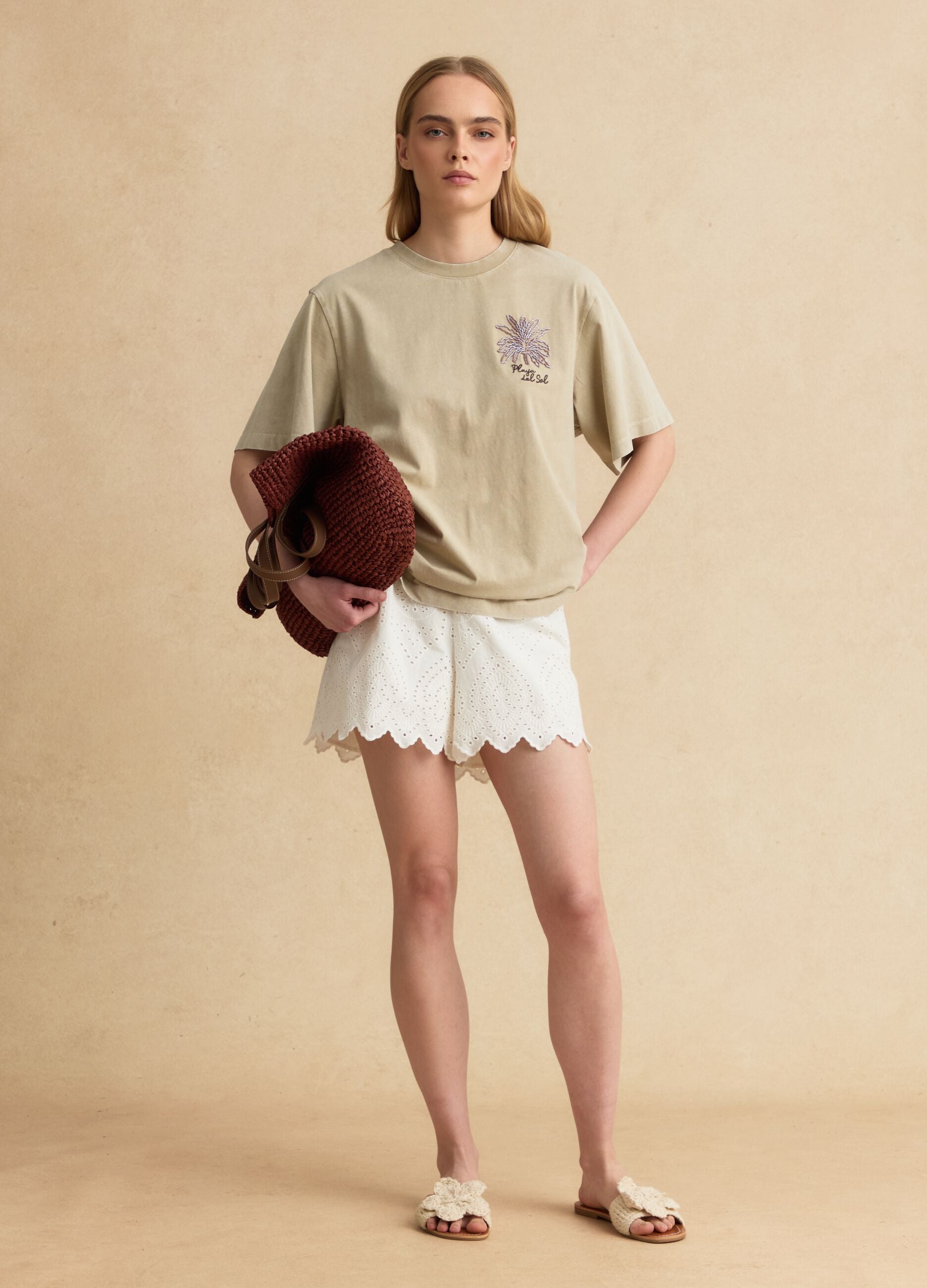Beige short-sleeve pure cotton T-shirt