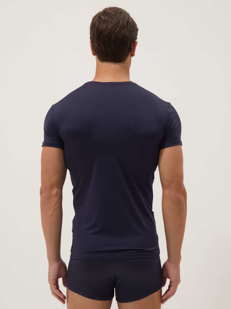 Pack de 2 camisetas azules de tejido el&aacute;stico_2