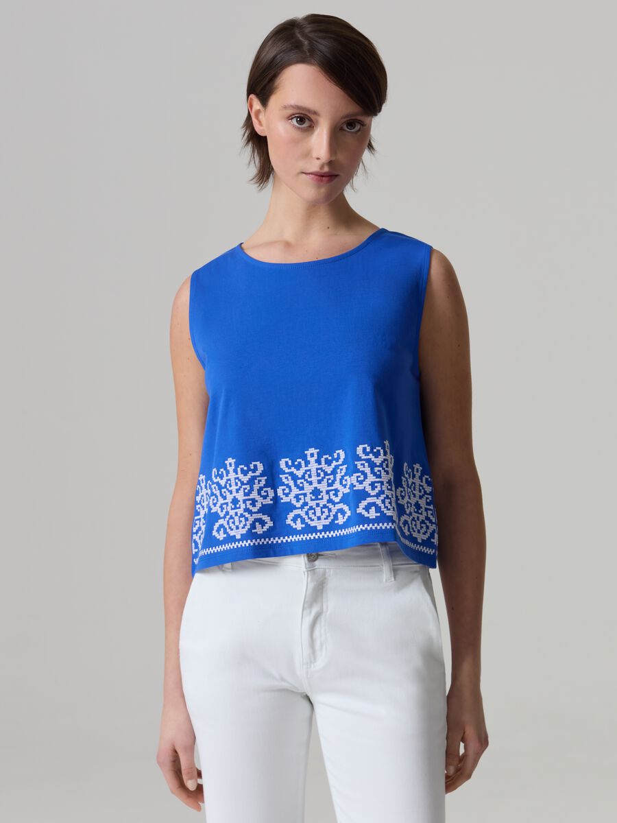 Tank top with ethnic embroidery_0