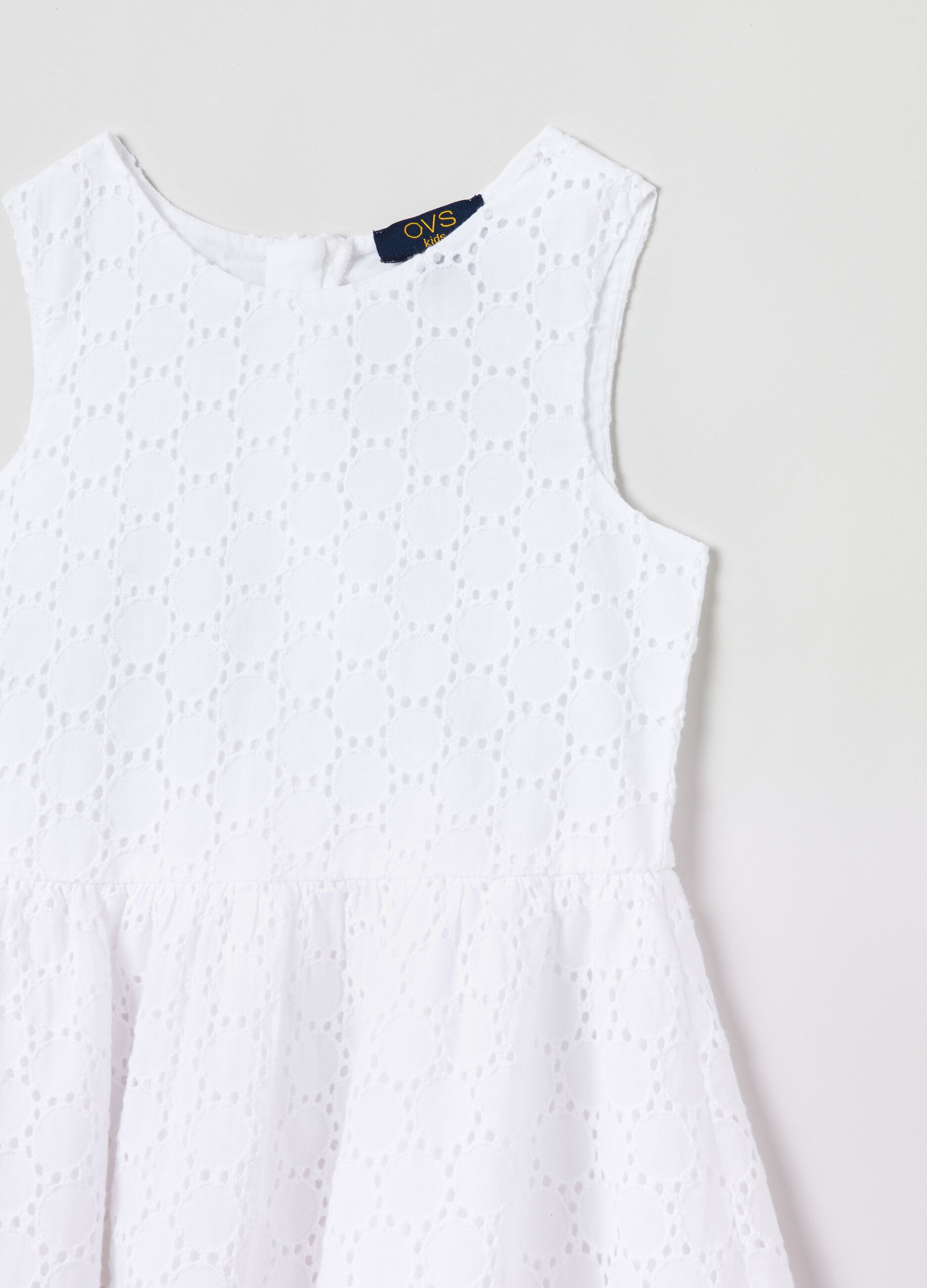 Sleeveless dress in broderie anglaise cotton