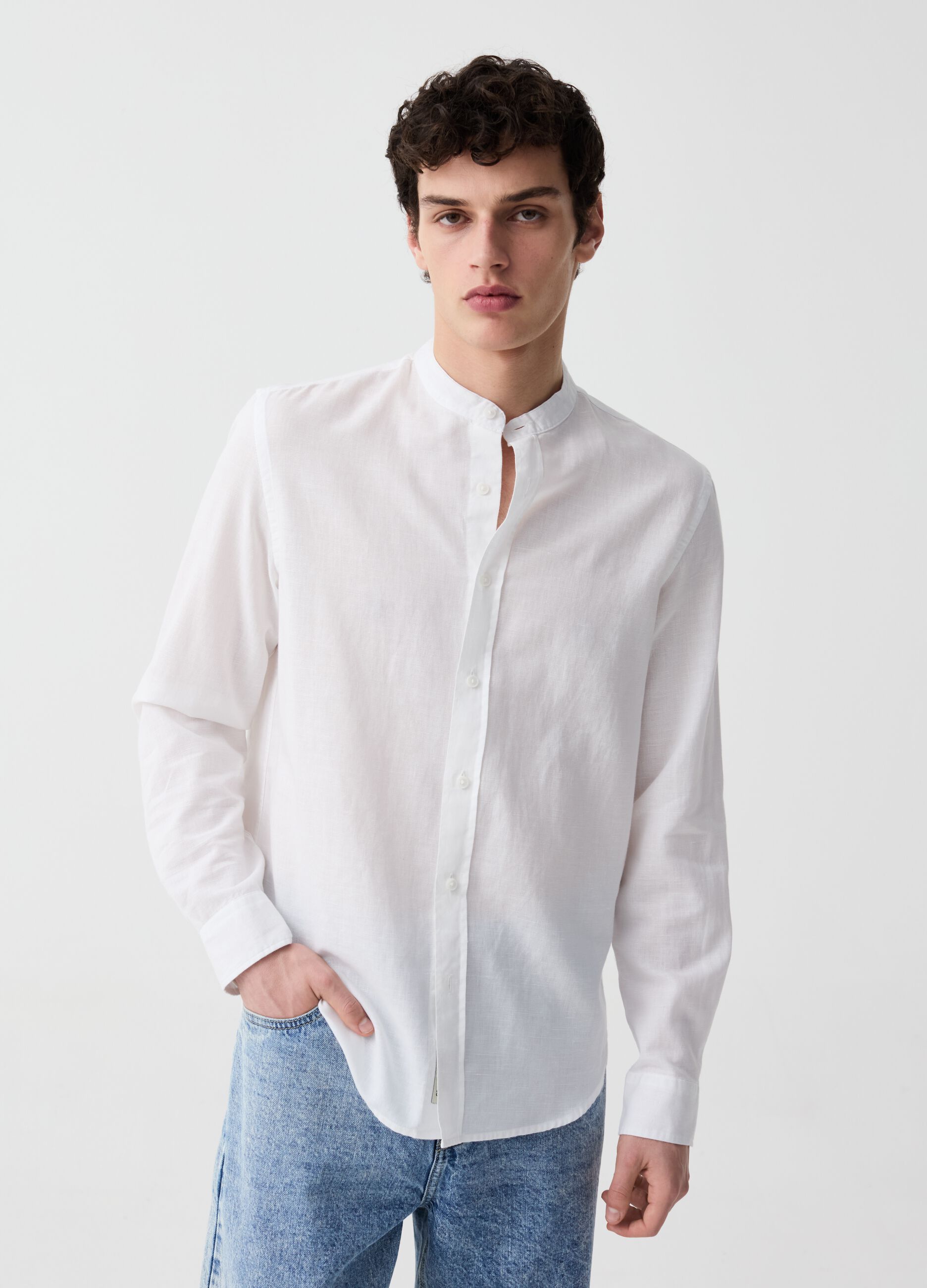 Cotton and linen shirt with mandarin collar