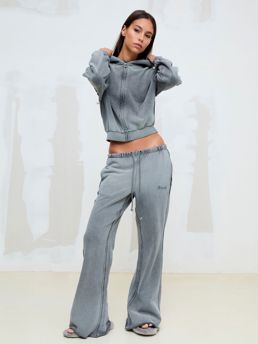Flared Sweatpants in Vintage Grey_0