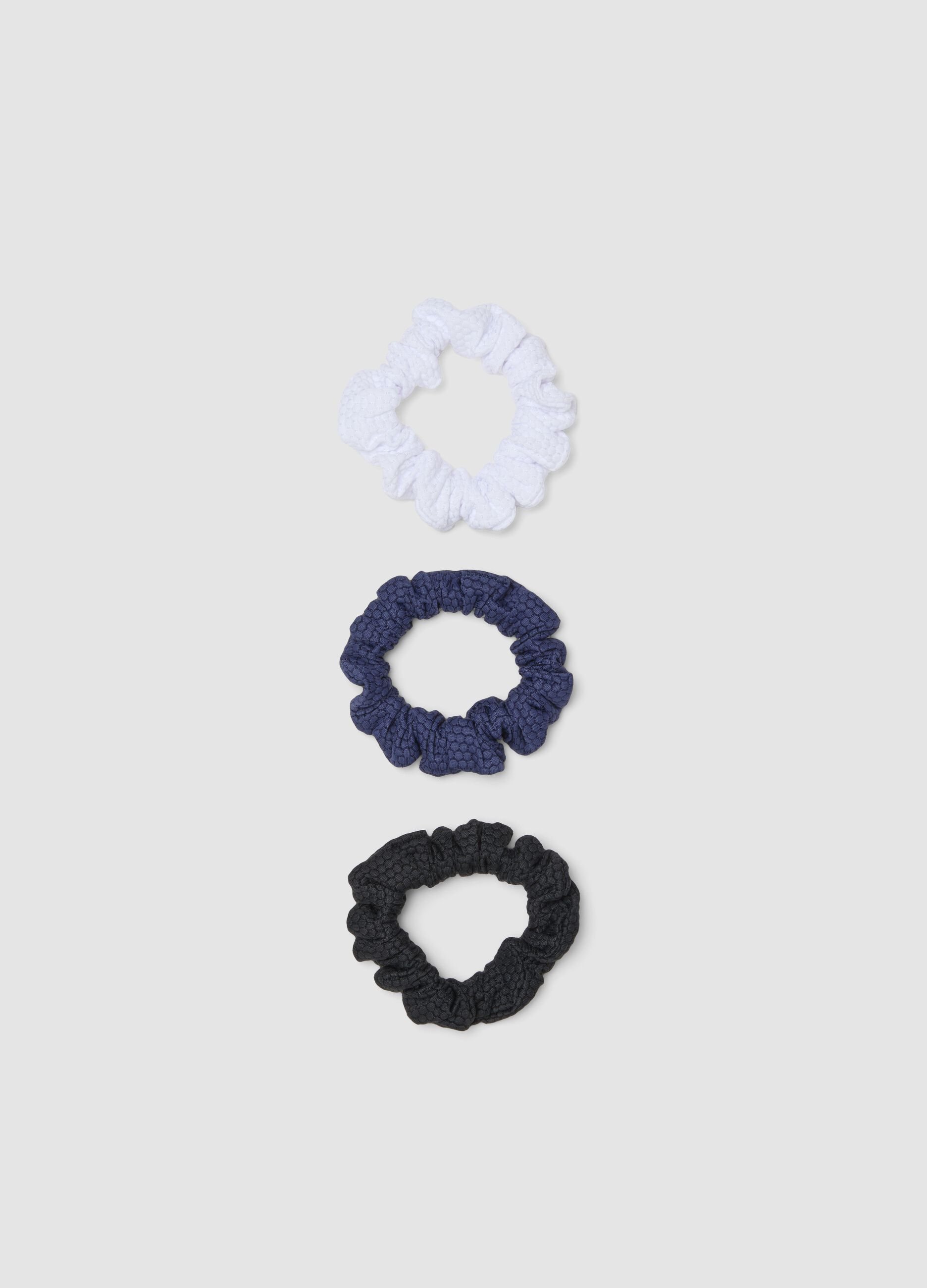 Multicolour Mesh Texture Tripack Scrunchies