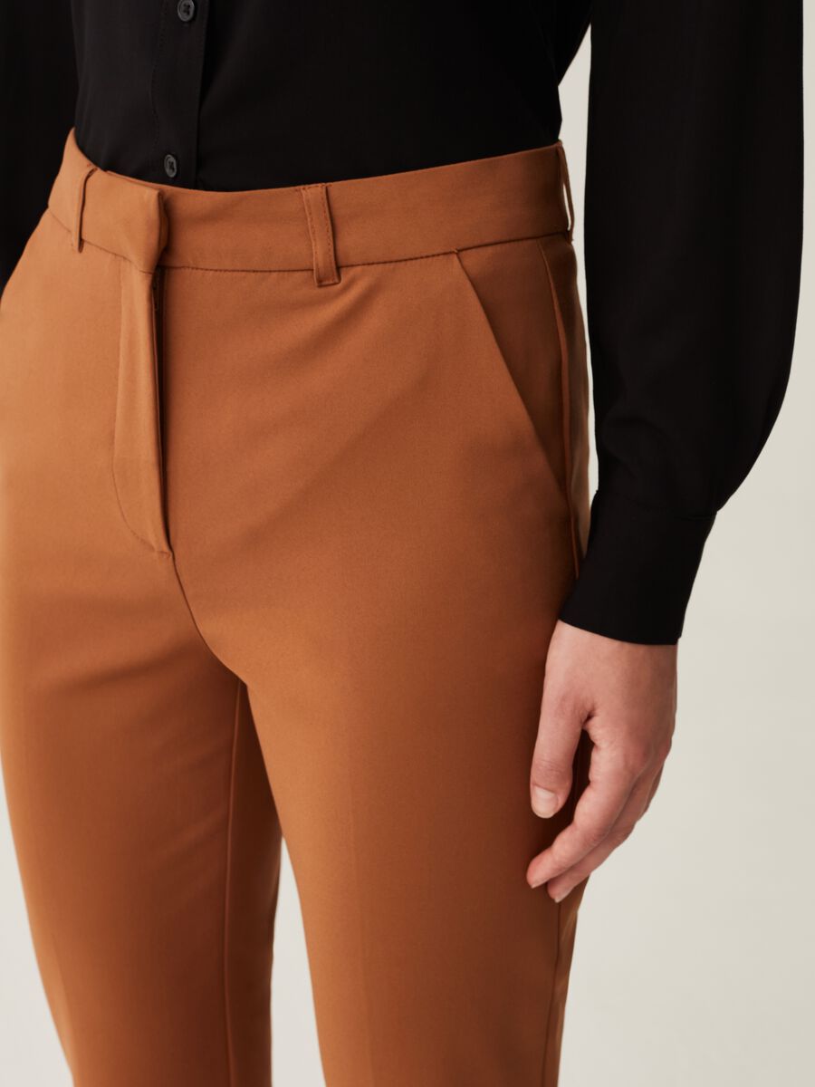 Cropped cigarette trousers_3